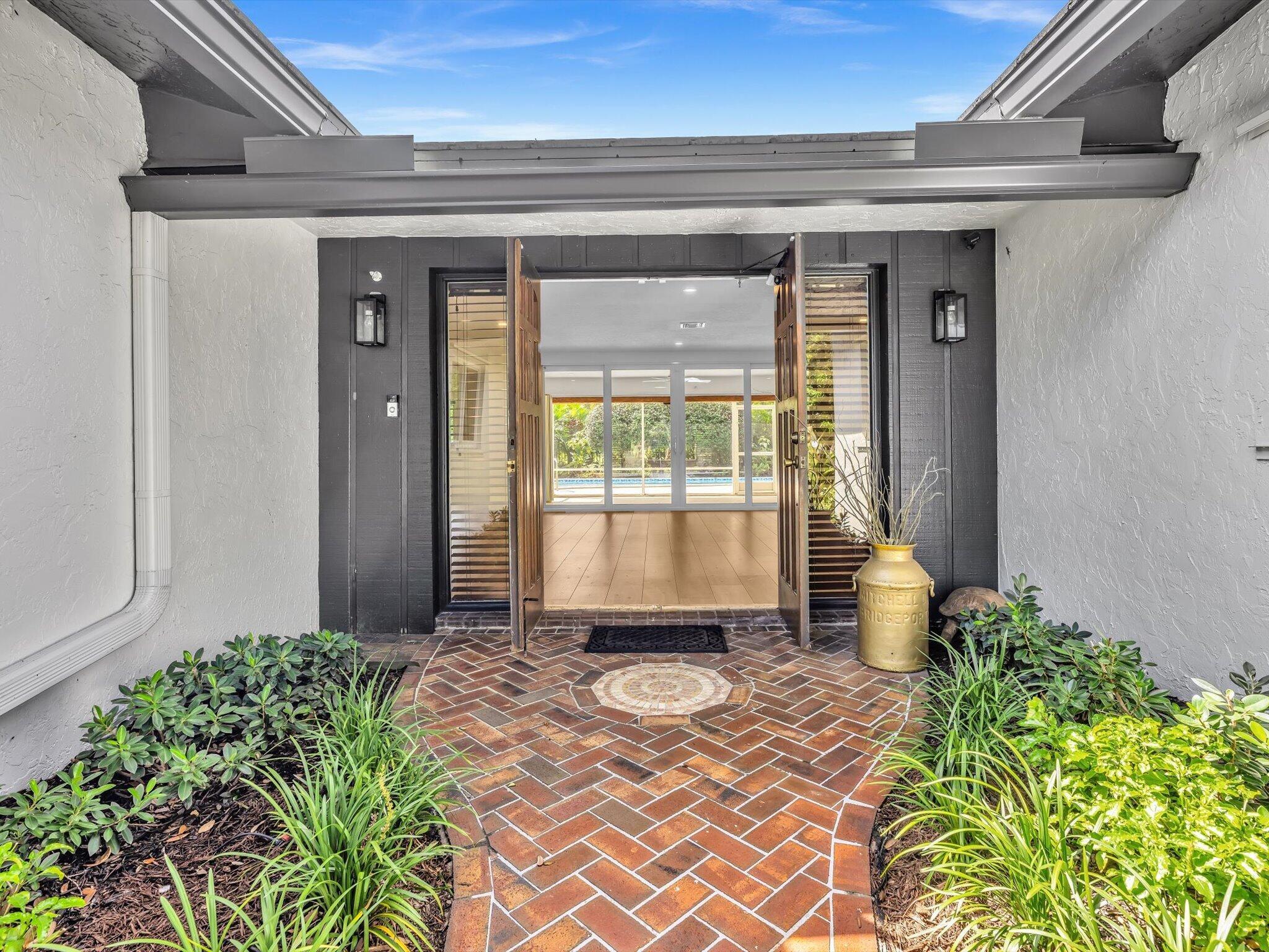 3264 Lakeview Drive, Delray Beach, FL 33445, Delray Beach - Photo 4