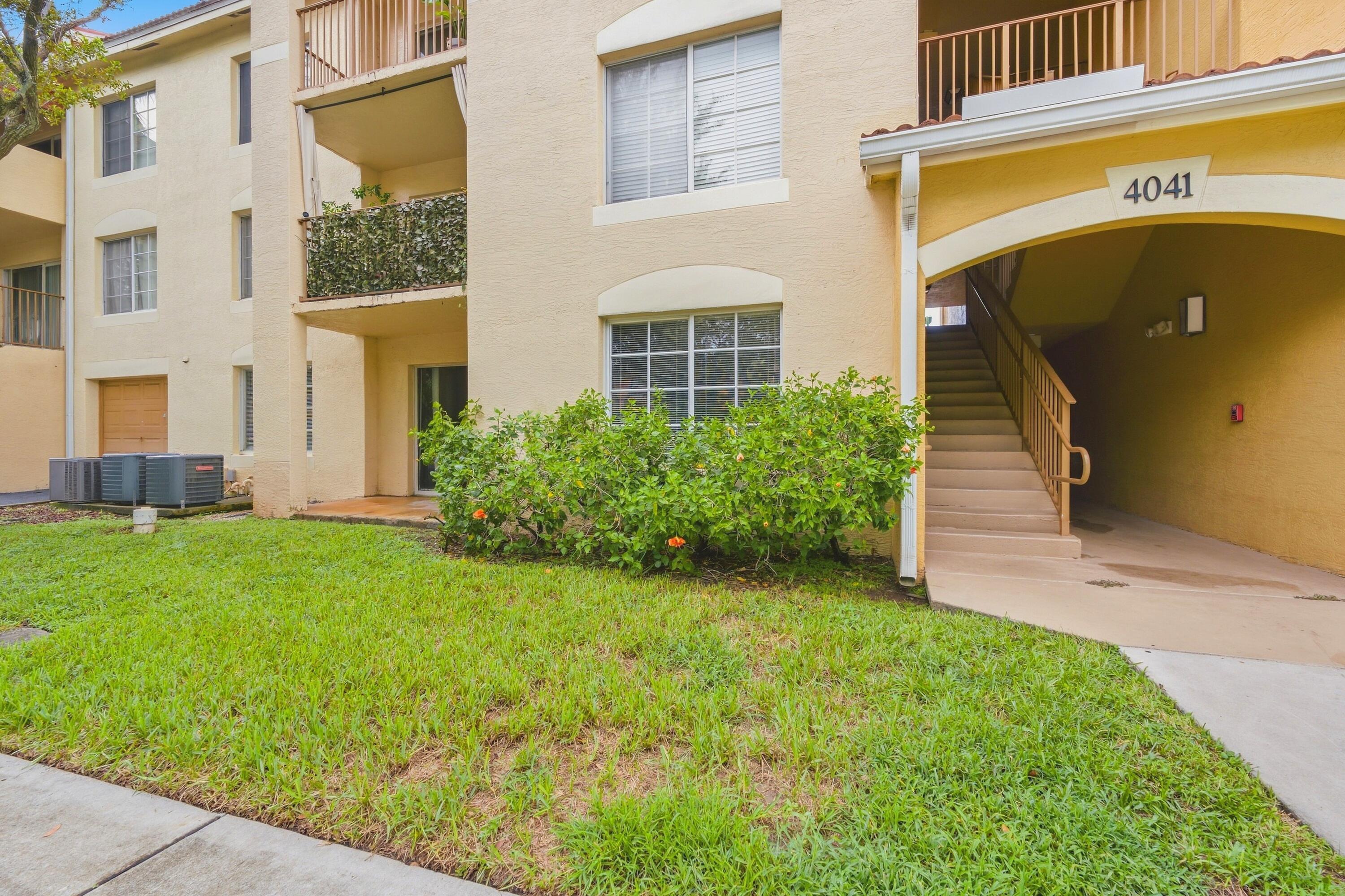 4041 San Marino Boulevard 105, West Palm Beach, FL 33409, West Palm Beach - Photo 3
