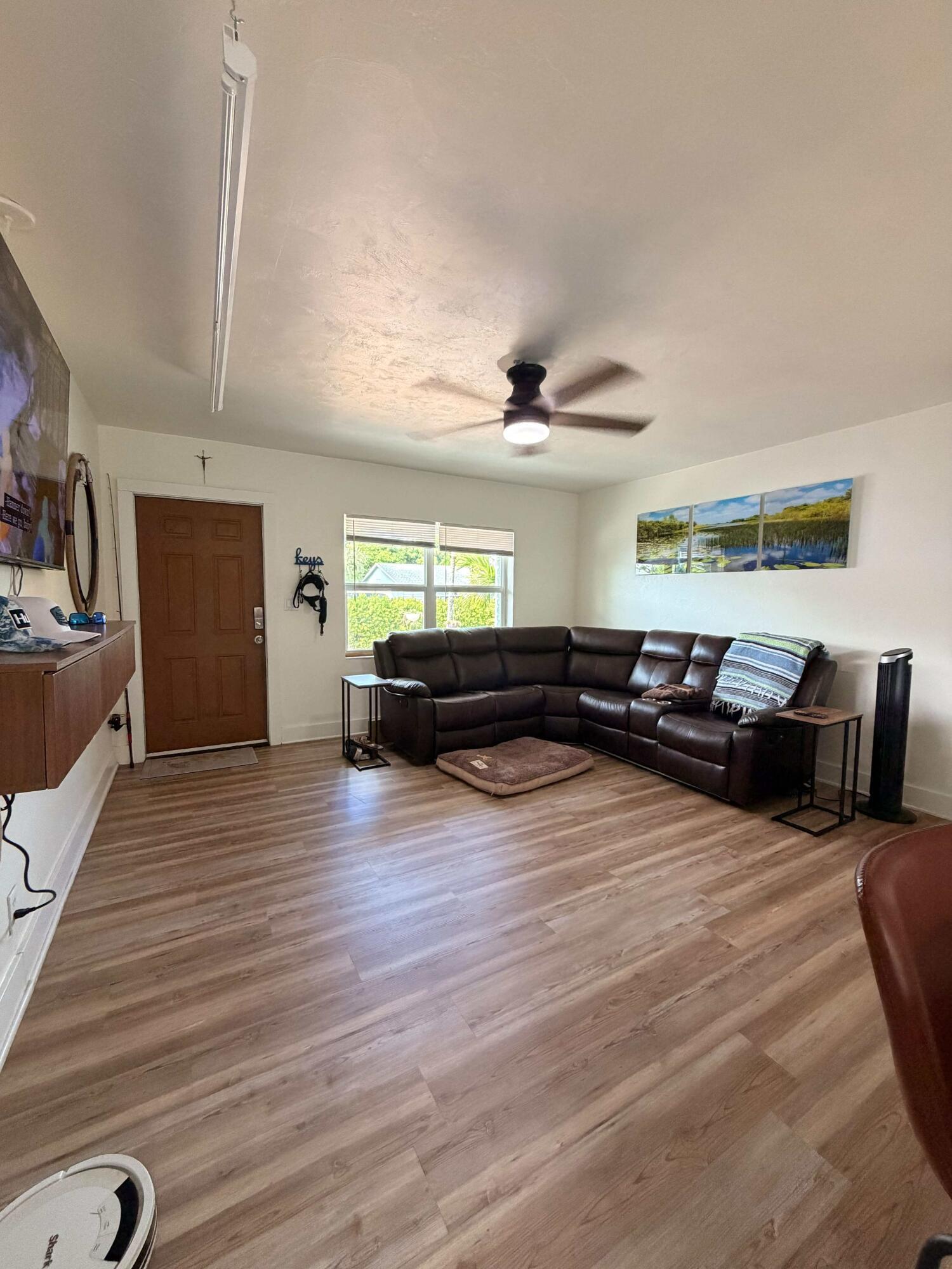 175 E 24TH Street, Riviera Beach, FL 33404, Riviera Beach - Photo 4