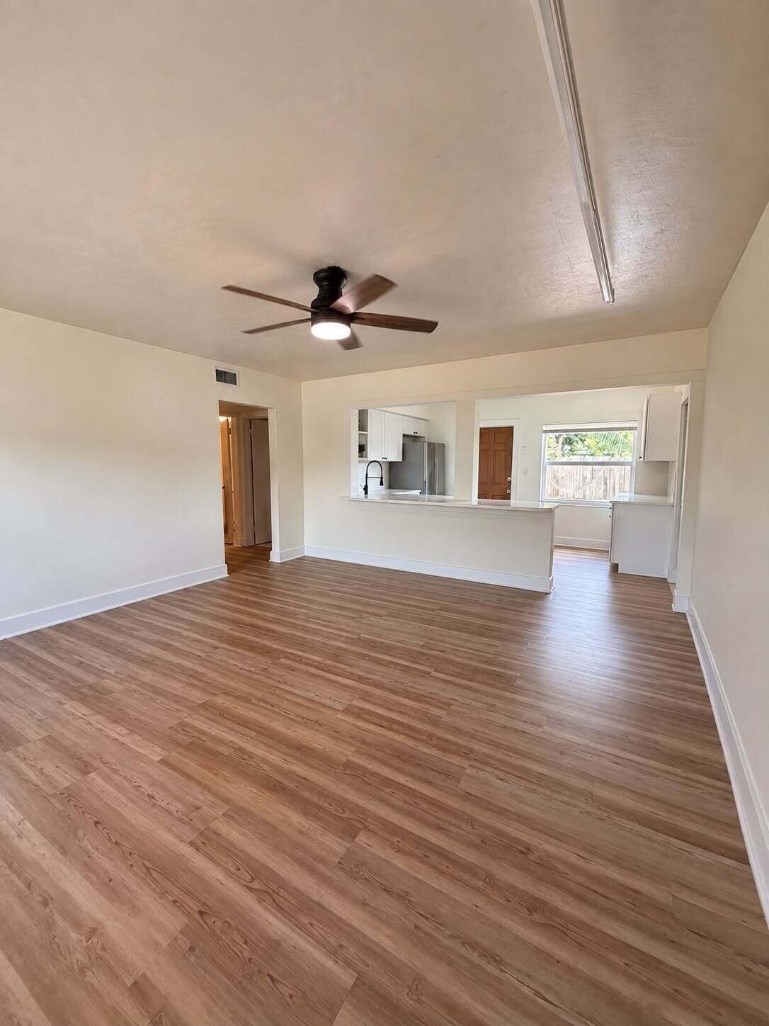 175 E 24TH Street, Riviera Beach, FL 33404, Riviera Beach - Photo 5