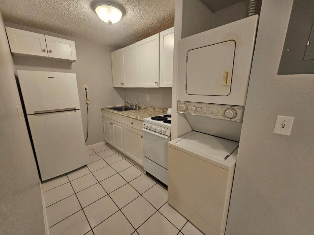 3000 NW 5th Avenue 15, Boca Raton, FL 33431, Boca Raton - Photo 3