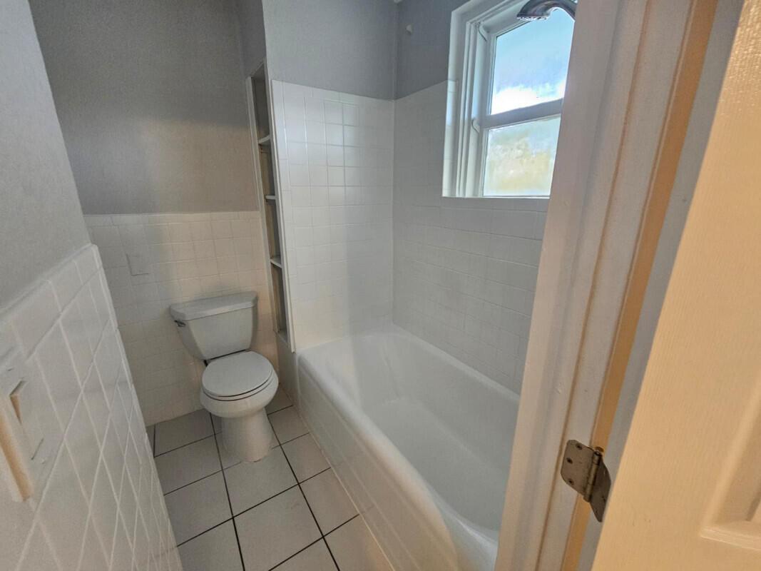 3000 NW 5th Avenue 15, Boca Raton, FL 33431, Boca Raton - Photo 4