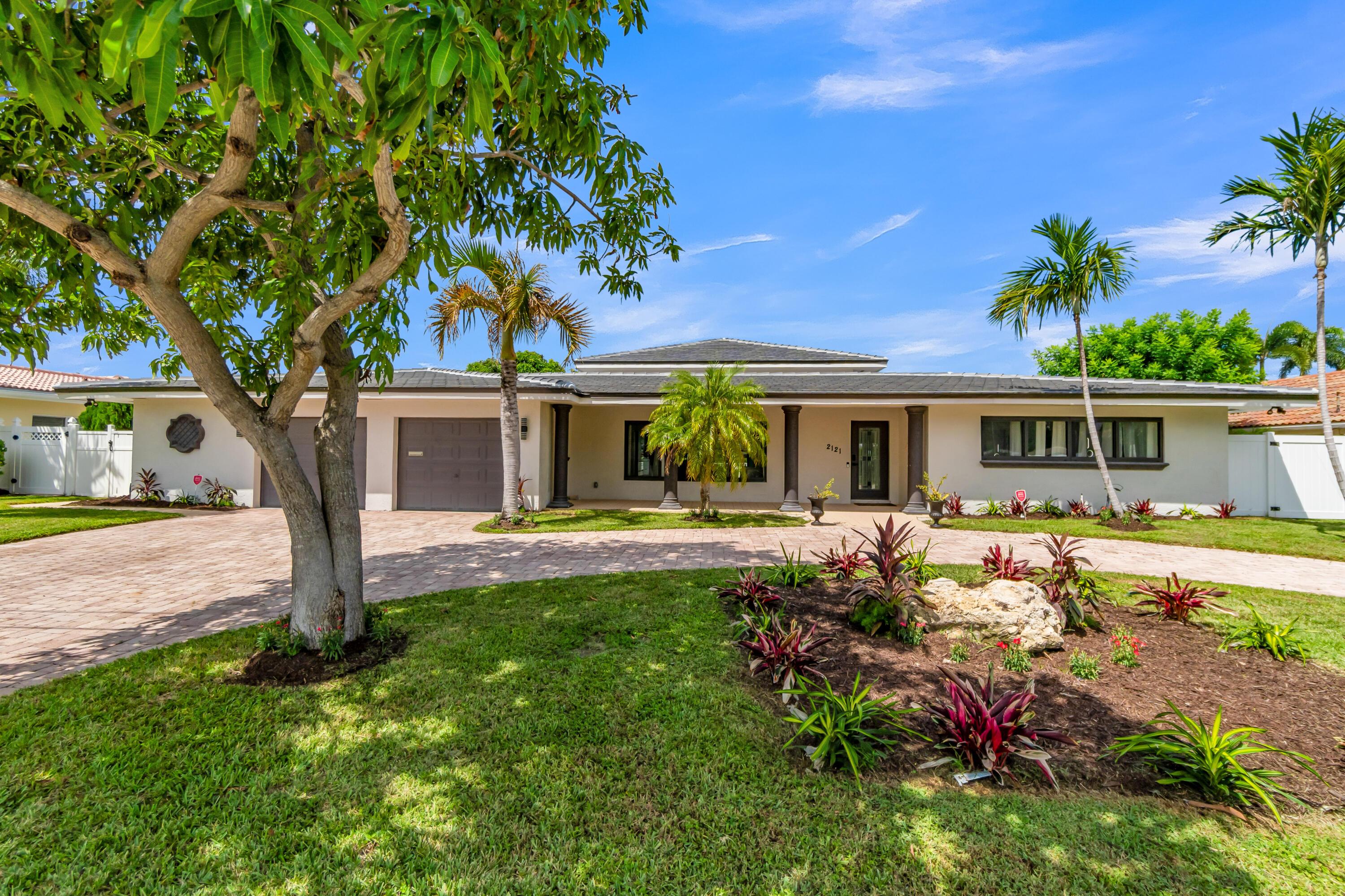 2121 NE 29TH Street, Lighthouse Point, FL 33064, Lighthouse Point - Photo 2