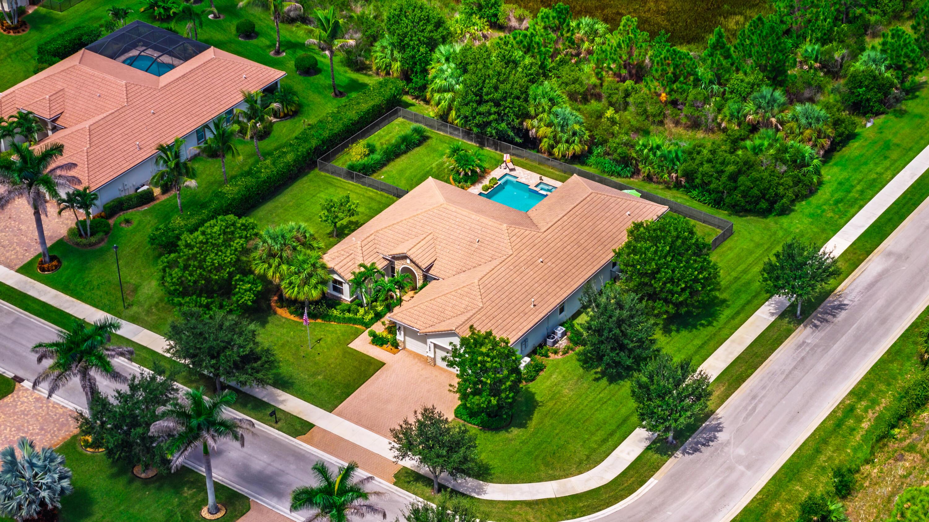 7656 SE RAVISSANT Drive, Stuart, FL 34997, Stuart - Photo 4