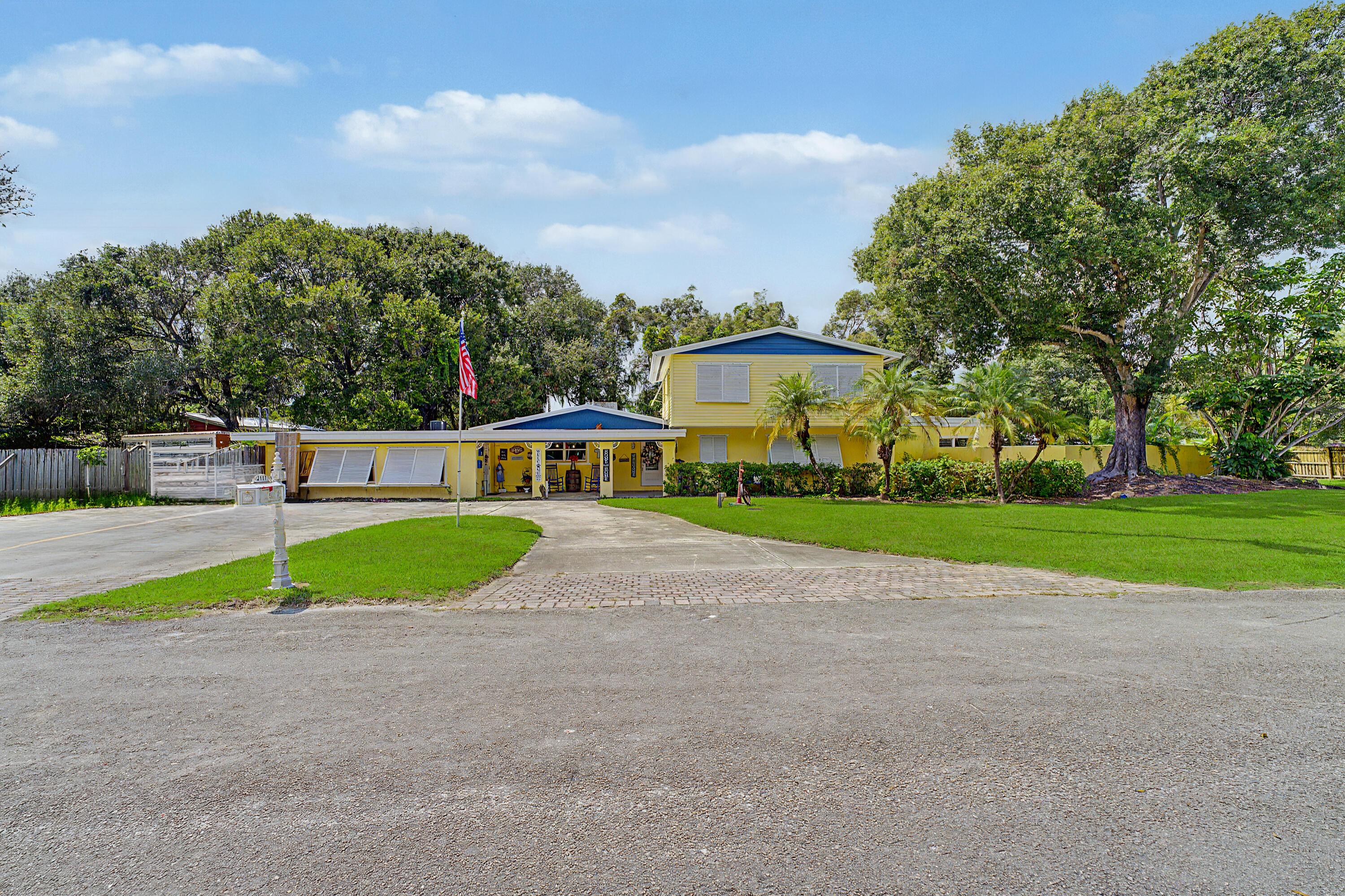 3117 Maravilla Boulevard, Fort Pierce, FL 34982, Fort Pierce - Photo 2