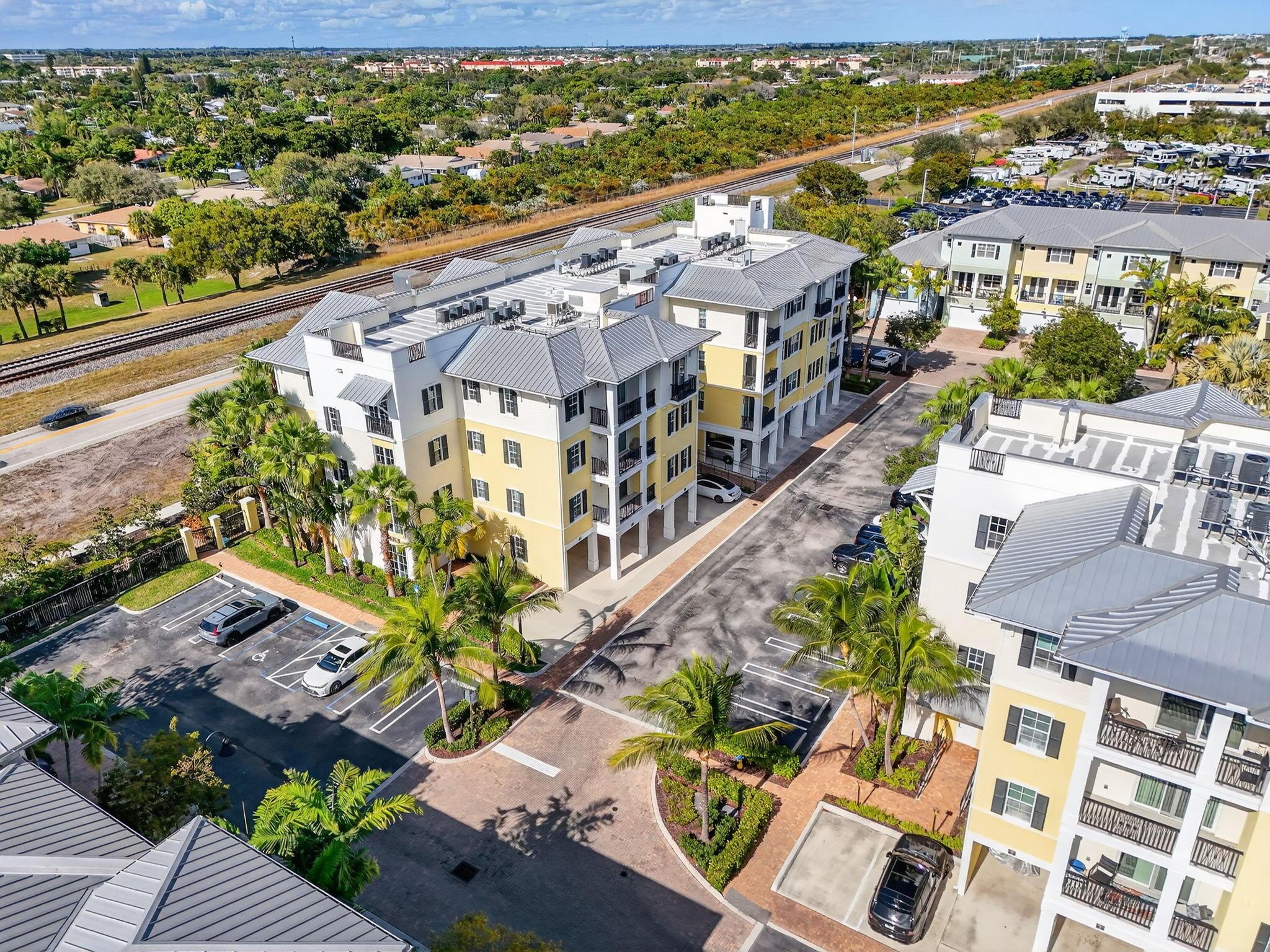 225 S Latitude Circle 302, Delray Beach, FL 33483, Delray Beach - Photo 2