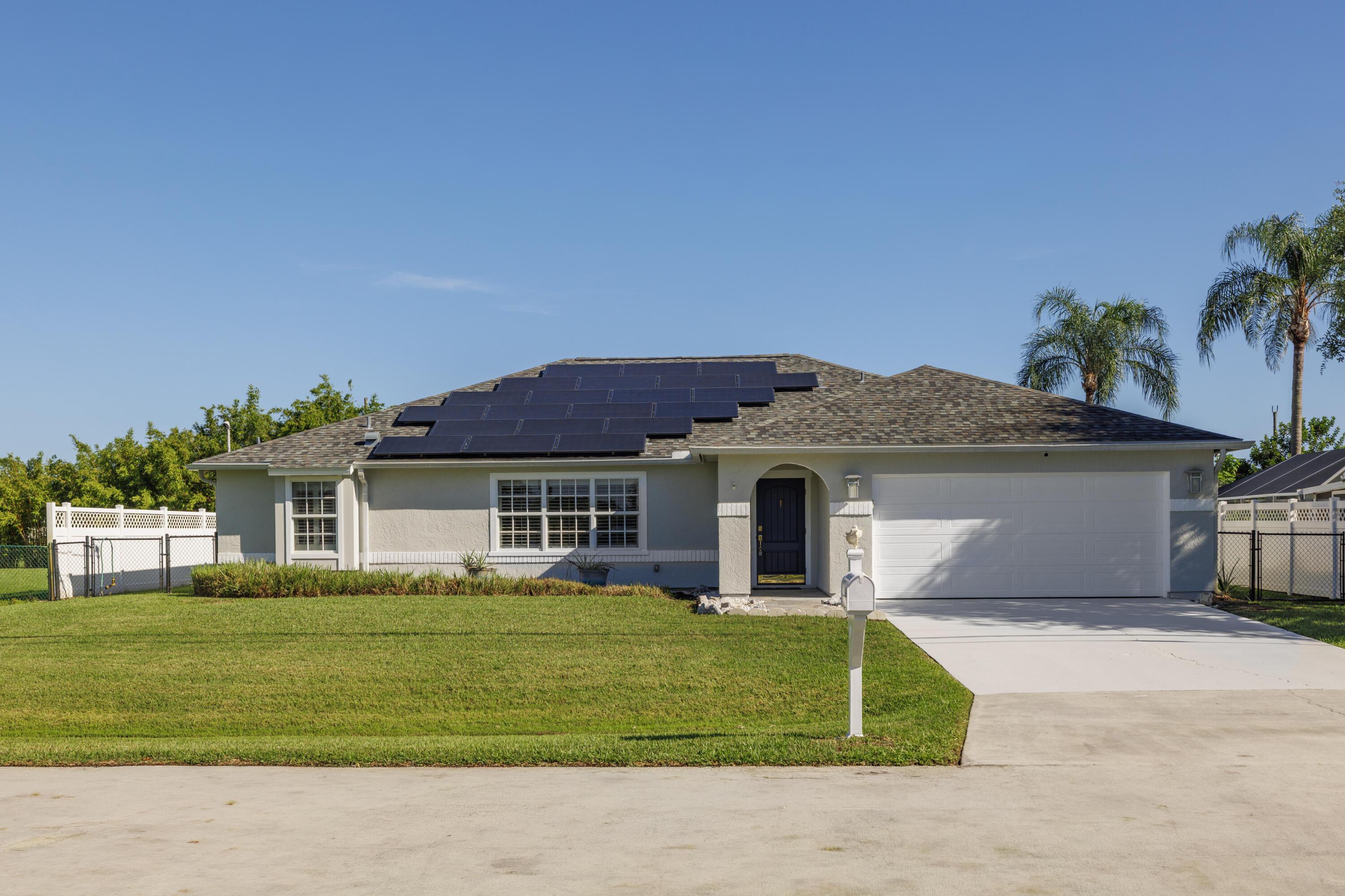 1617 SE North Blackwell Drive, Port St. Lucie, FL 34952, Port St. Lucie