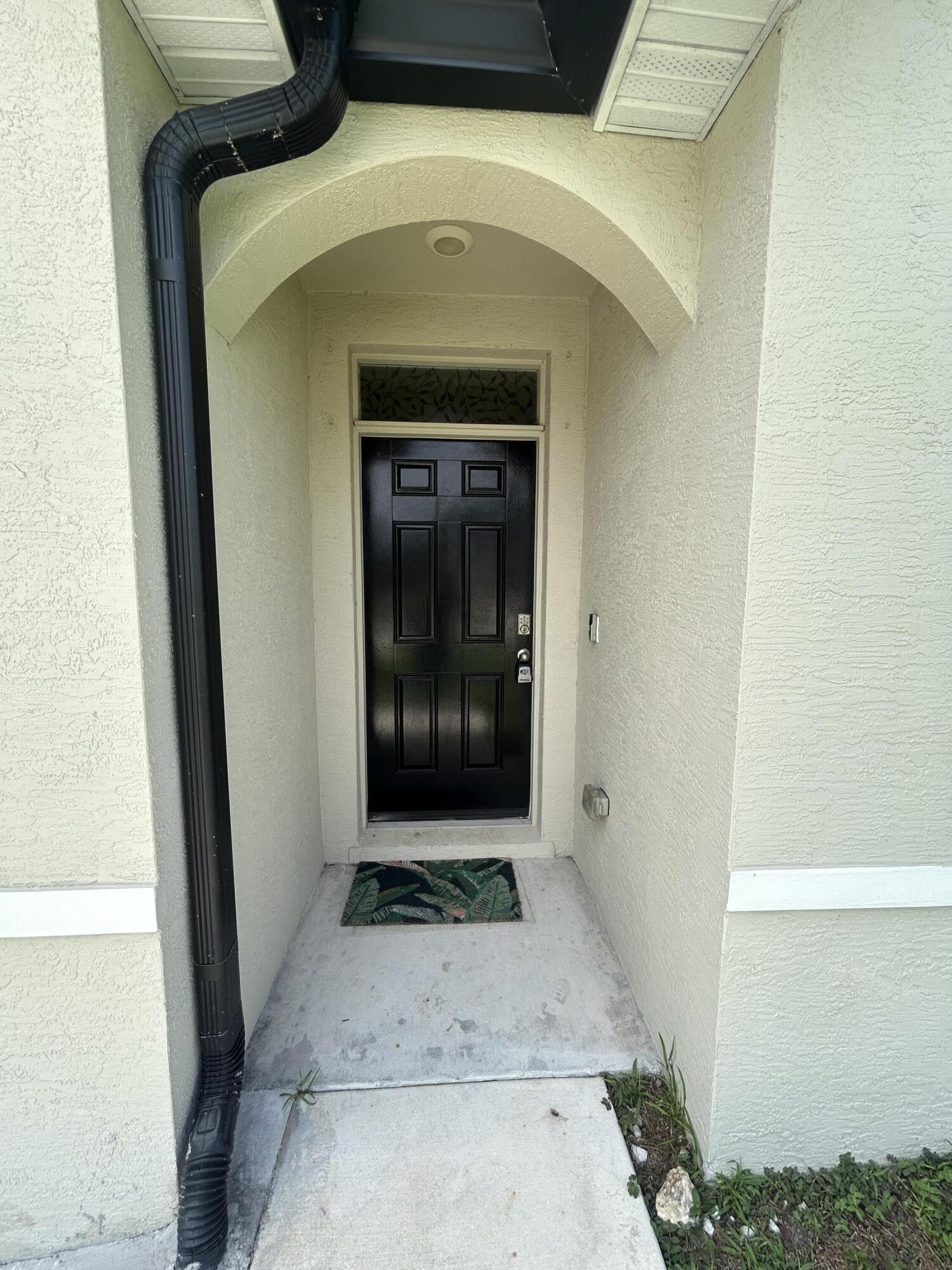 341 SW RIDGECREST Drive, Port St. Lucie, FL 34953, Port St. Lucie - Photo 3
