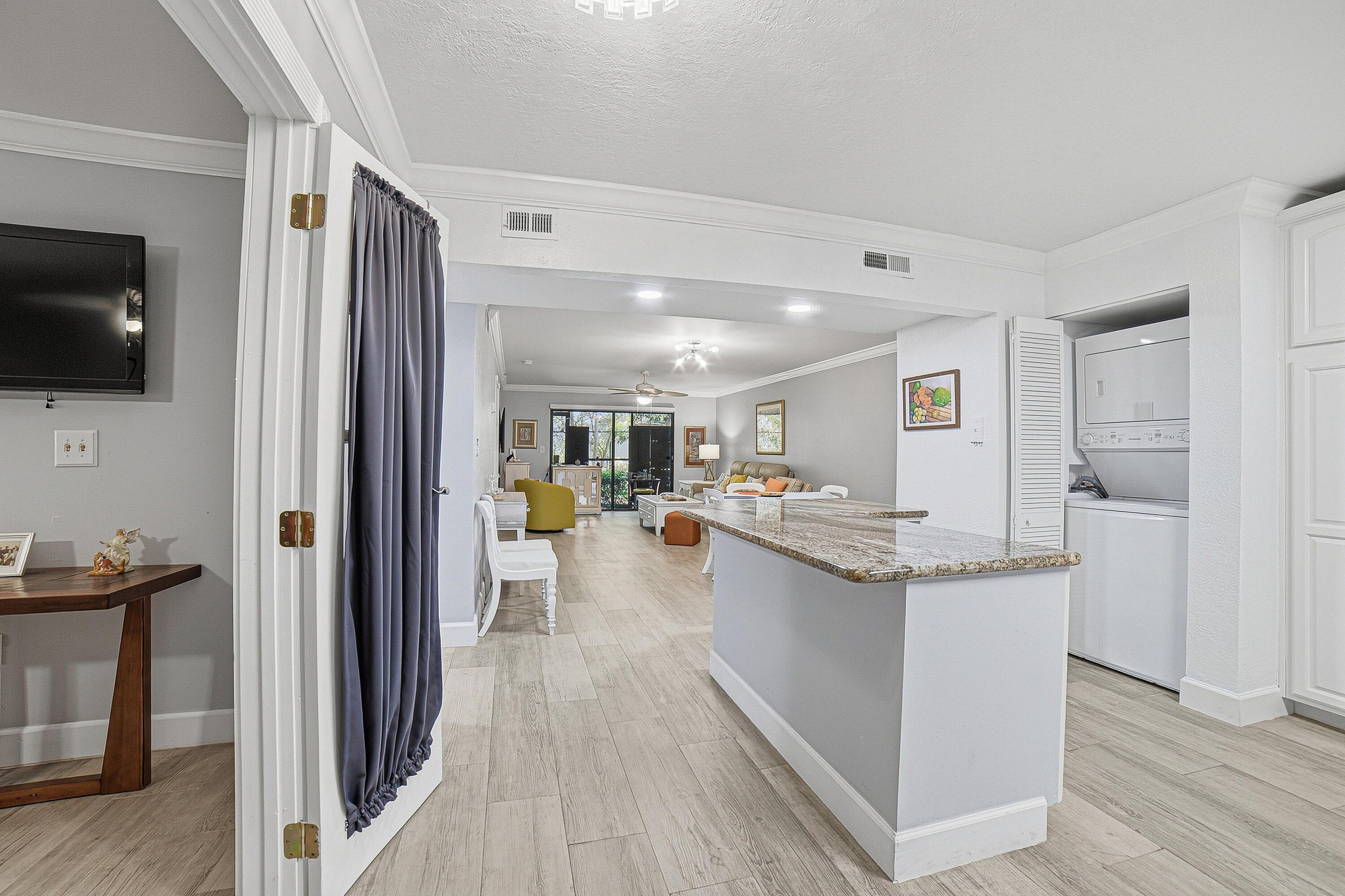 3525 S Ocean Boulevard 103, South Palm Beach, FL 33480, South Palm Beach - Photo 5