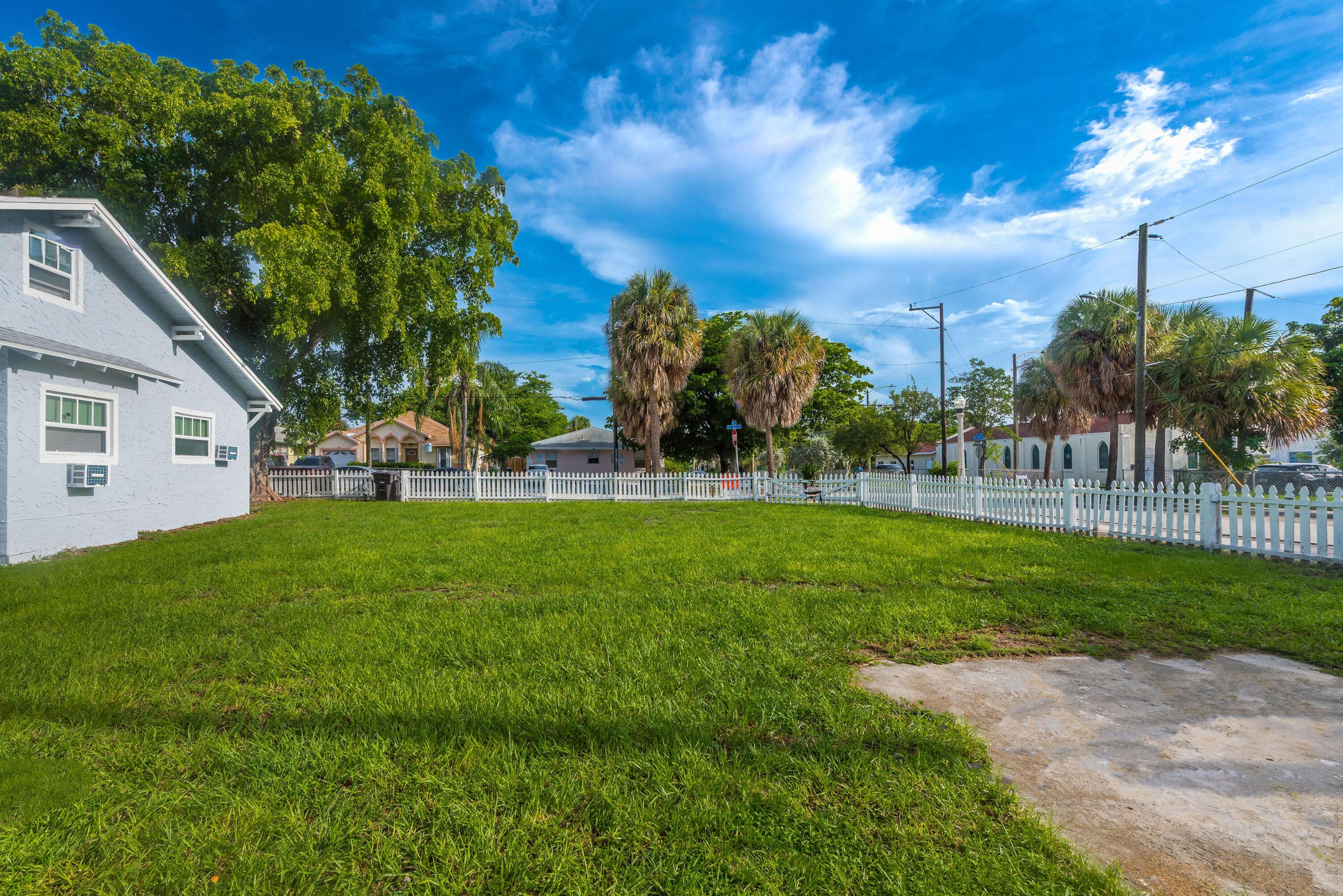 515 N SAPODILLA Avenue 5, West Palm Beach, FL 33401, West Palm Beach - Photo 4