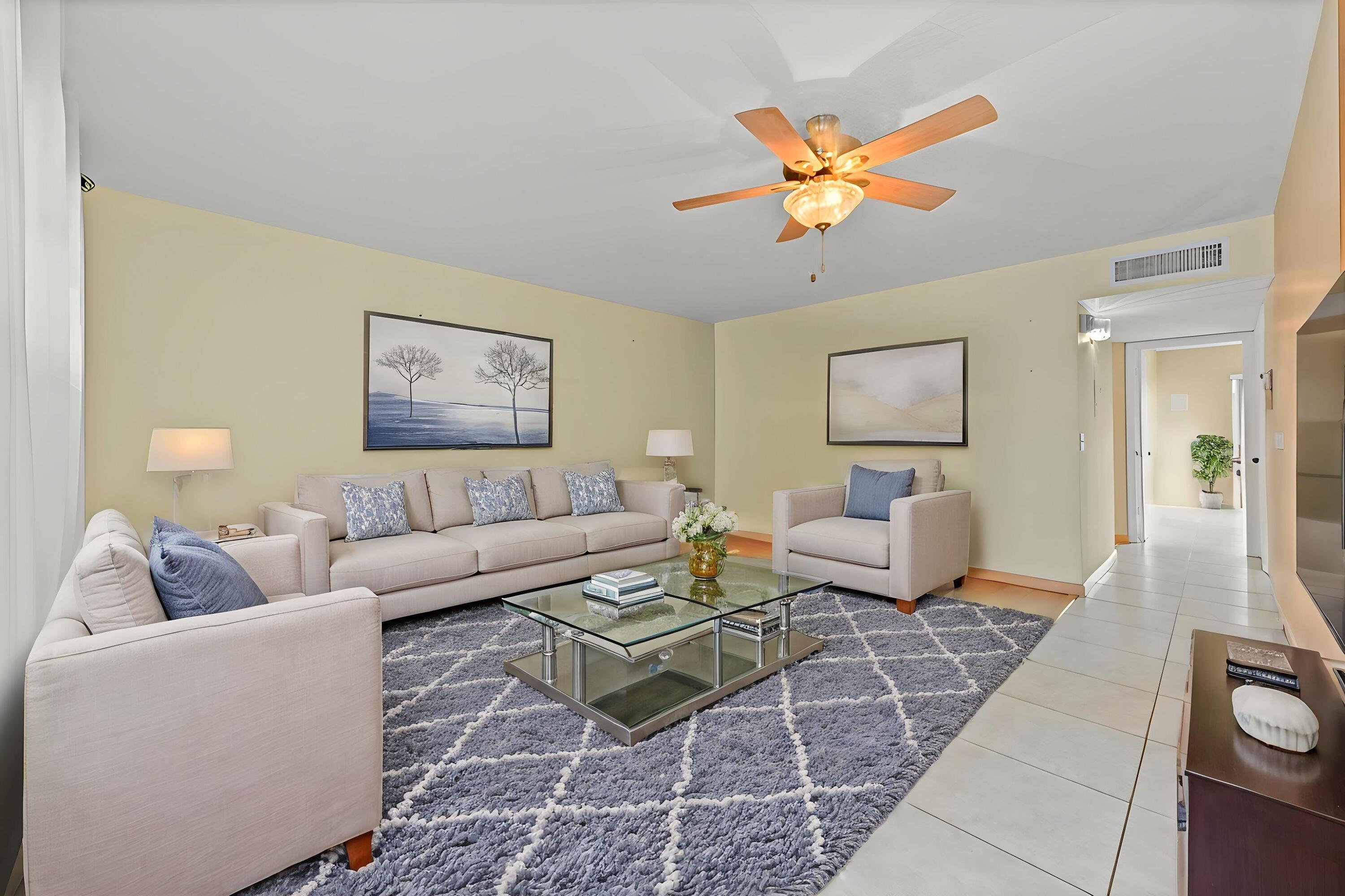 426 Burgundy I, Delray Beach, FL 33484, Delray Beach - Photo 4