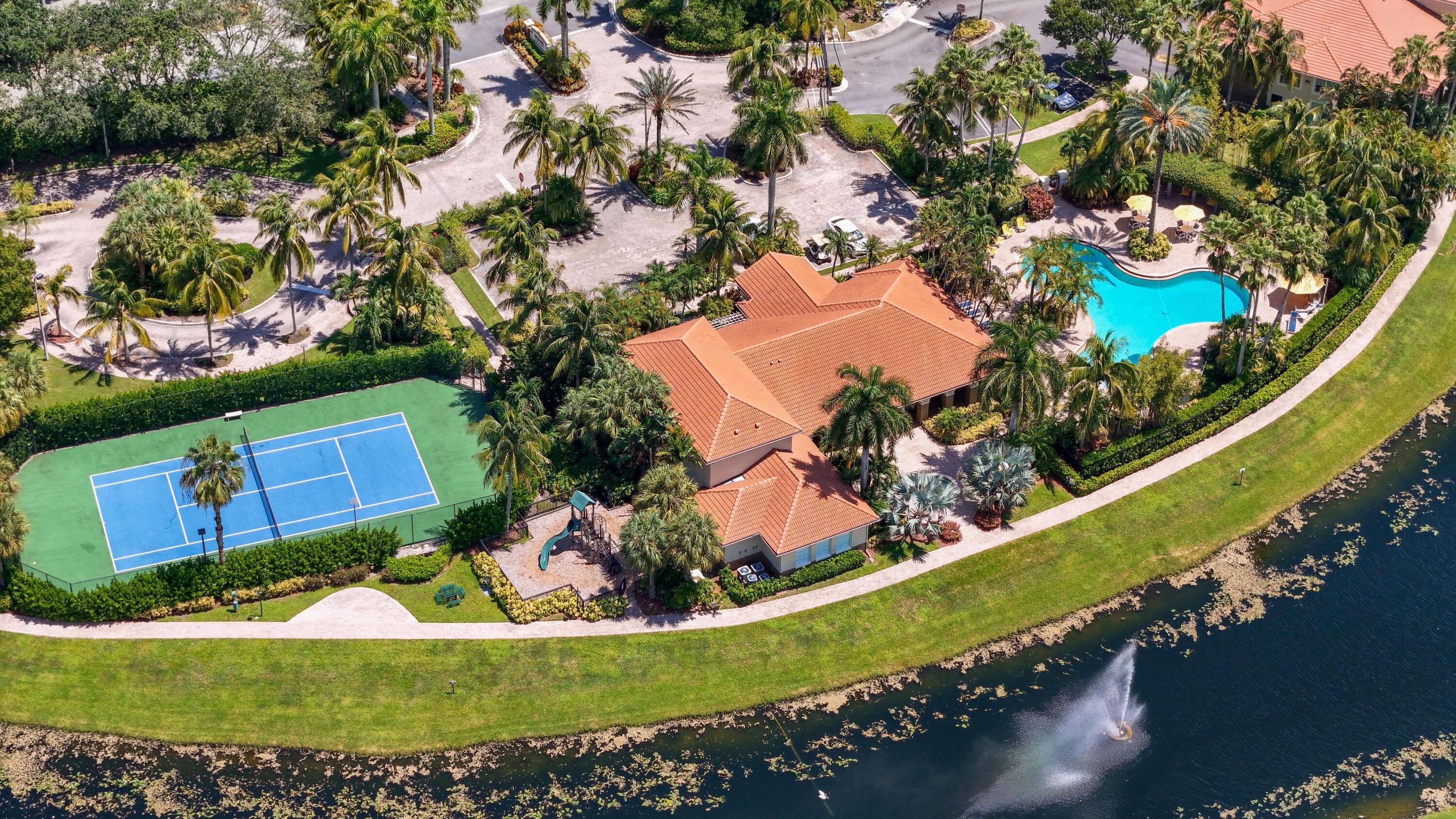 15155 Michelangelo Boulevard 202, Delray Beach, FL 33446, Delray Beach - Photo 2