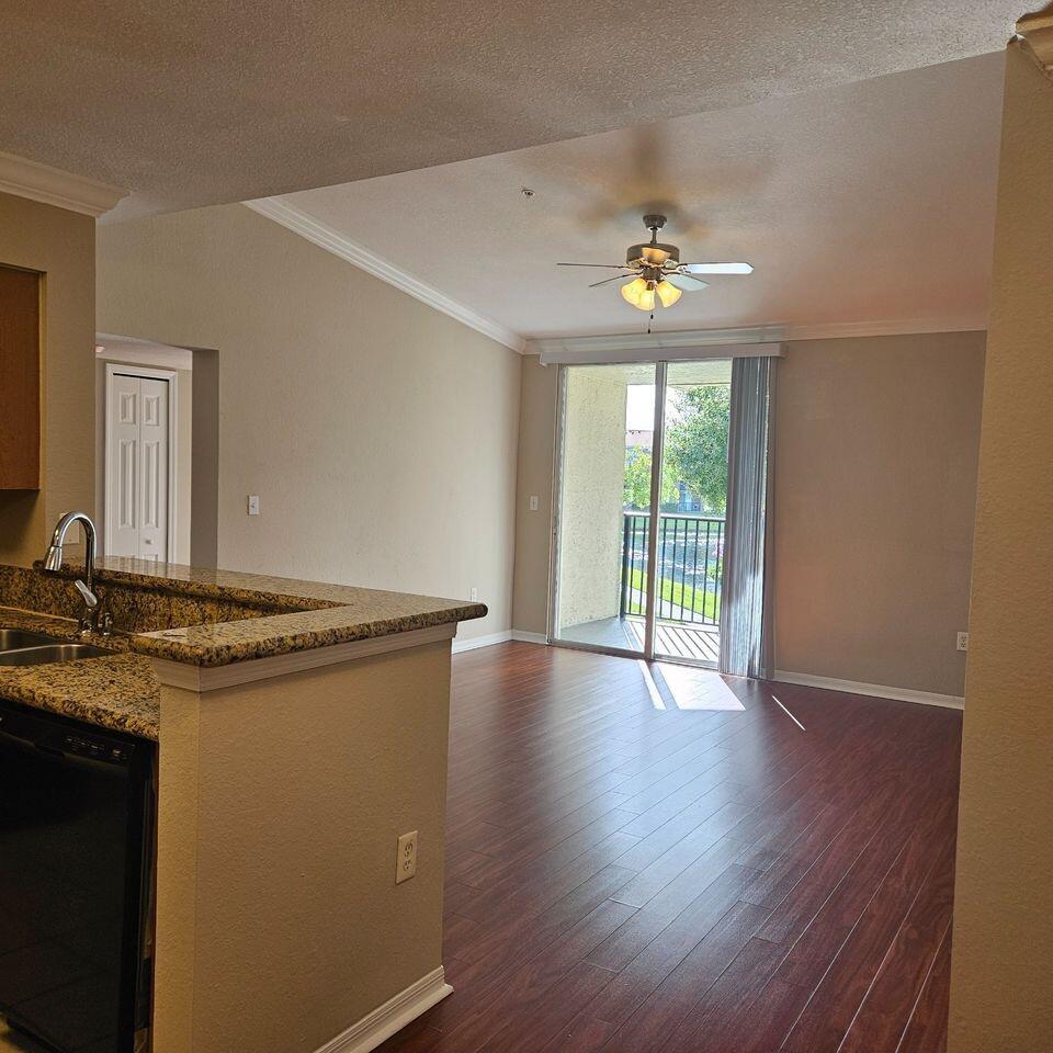 15155 Michelangelo Boulevard 202, Delray Beach, FL 33446, Delray Beach - Photo 4
