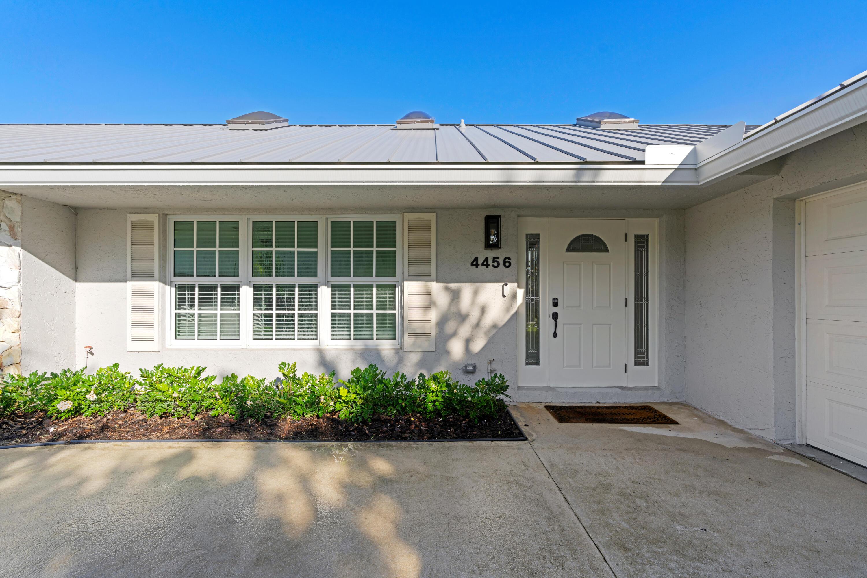 4456 Nicole Circle, Jupiter, FL 33469, Jupiter - Photo 2