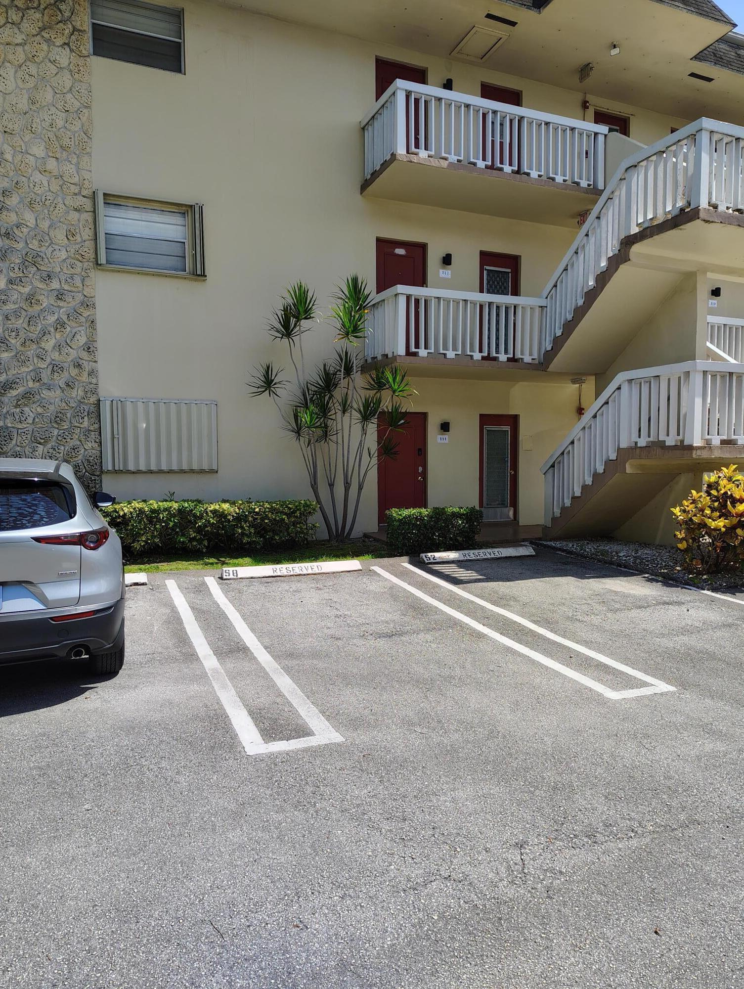 4341 NW 16th Street Apt 211, Lauderhill, FL 33313, Lauderhill - Photo 4