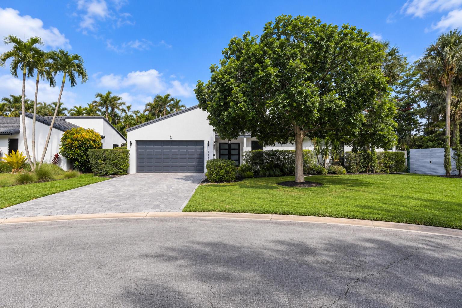 1451 NW 81st Avenue, Coral Springs, FL 33071, Coral Springs - Photo 2
