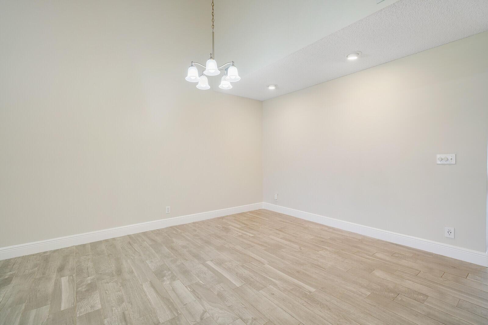 20847 BOCA RIDGE Drive N, Boca Raton, FL 33428, Boca Raton - Photo 5