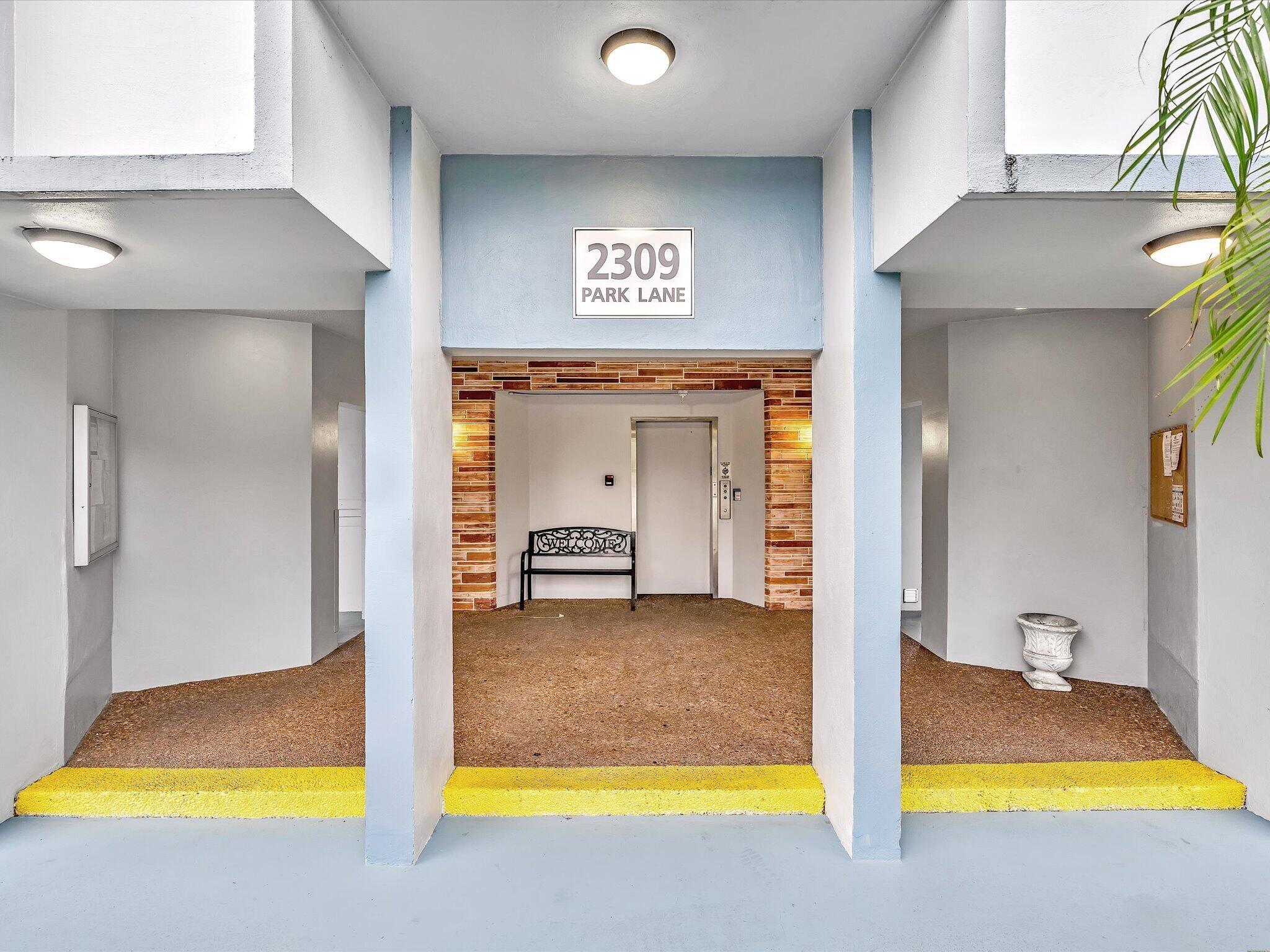 2309 Park Lane 316, Hollywood, FL 33021, Hollywood - Photo 3
