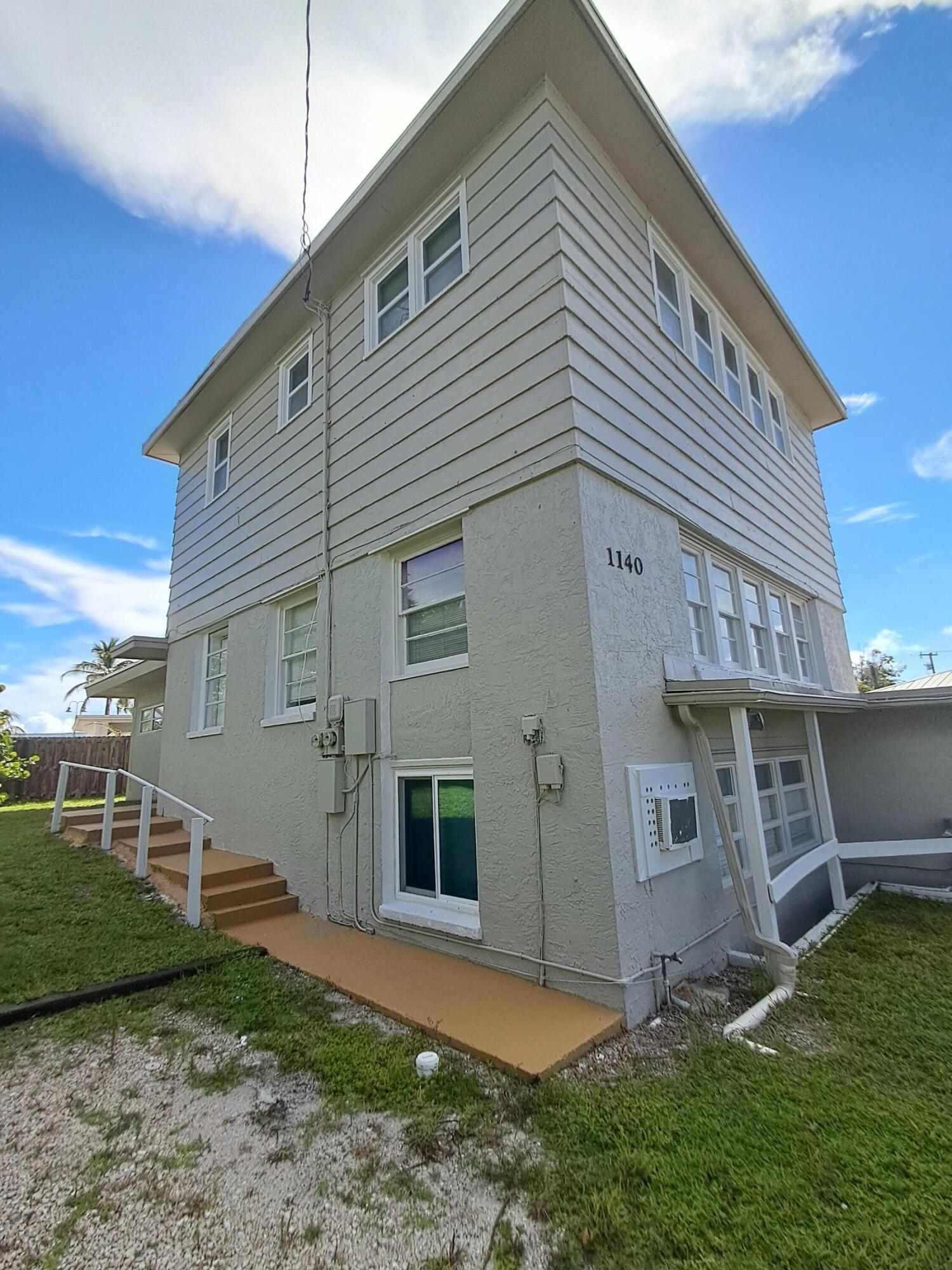 1140 Hernando Street B, Fort Pierce, FL 34949, Fort Pierce - Photo 3