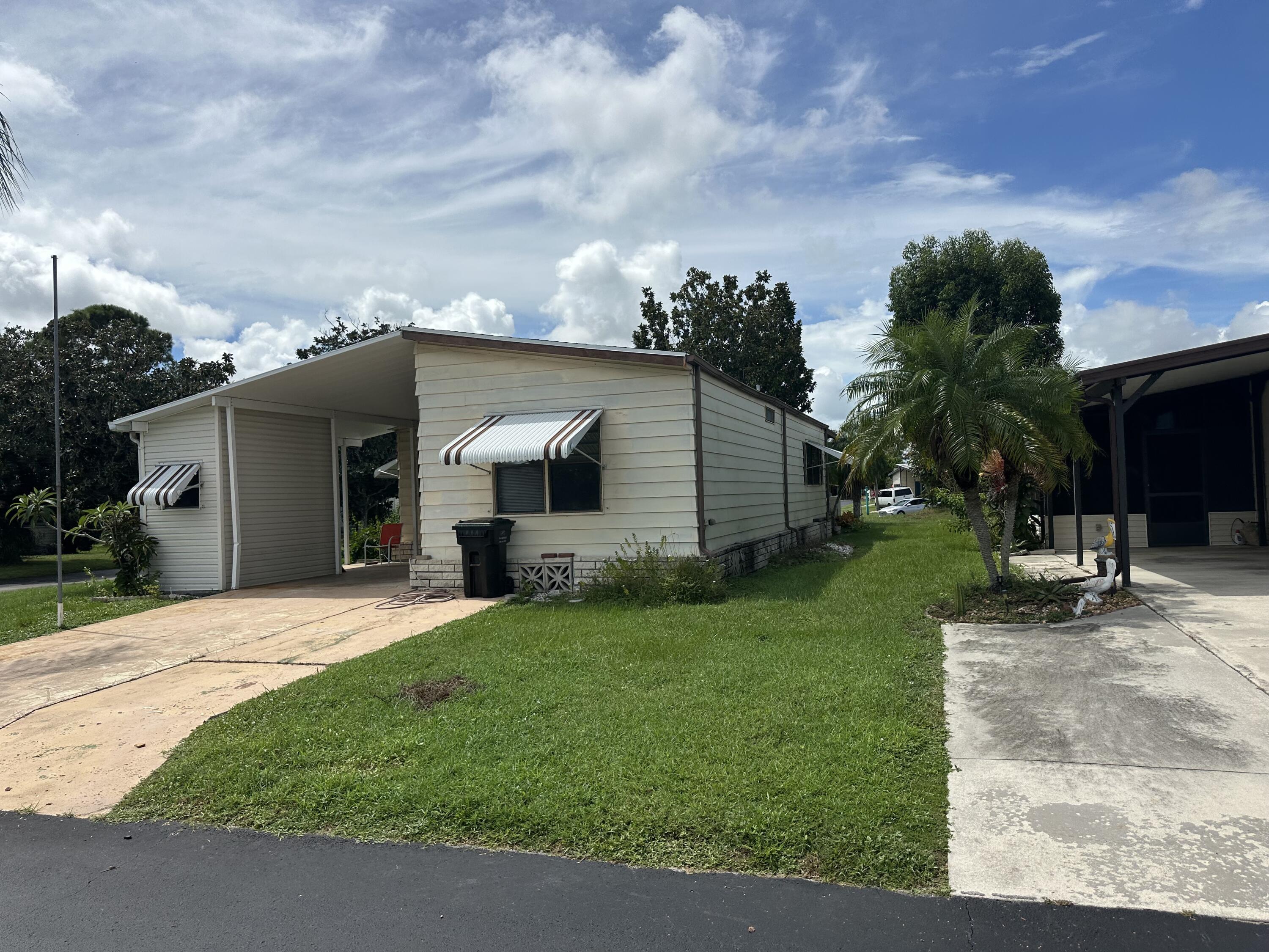 5591 HEMINGWAY Court E-01, Fort Pierce, FL 34982, Fort Pierce - Photo 2
