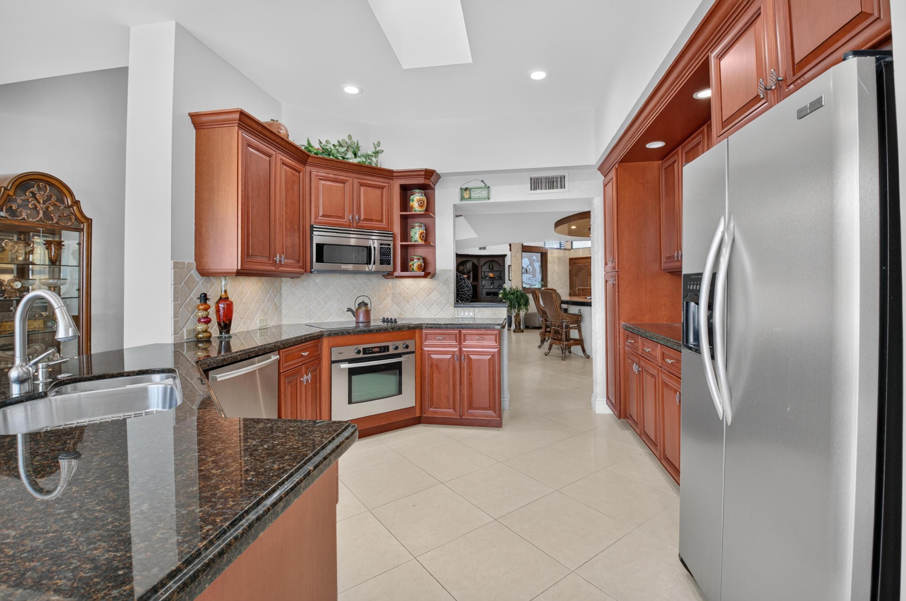 6761 Woodbridge Drive, Boca Raton, FL 33434, Boca Raton - Photo 3