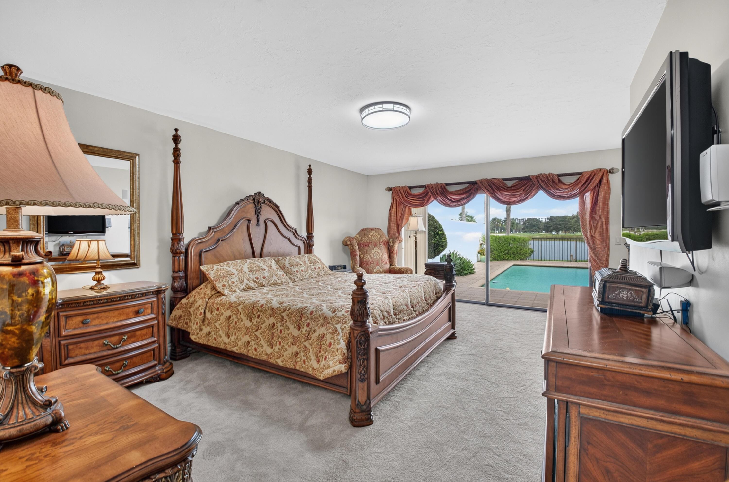 6761 Woodbridge Drive, Boca Raton, FL 33434, Boca Raton - Photo 4