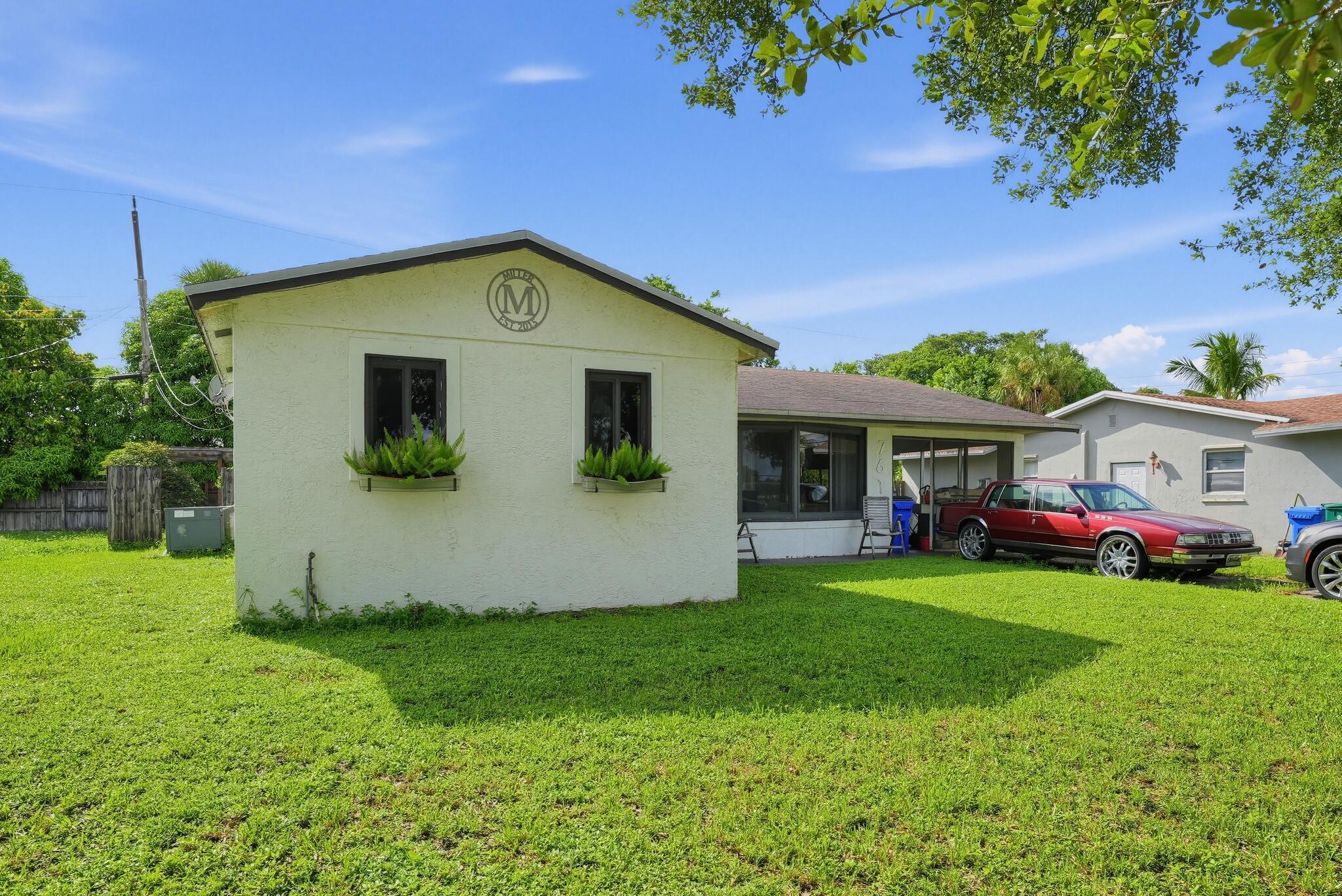 761 NW 65th Avenue, Margate, FL 33063, Margate - Photo 2