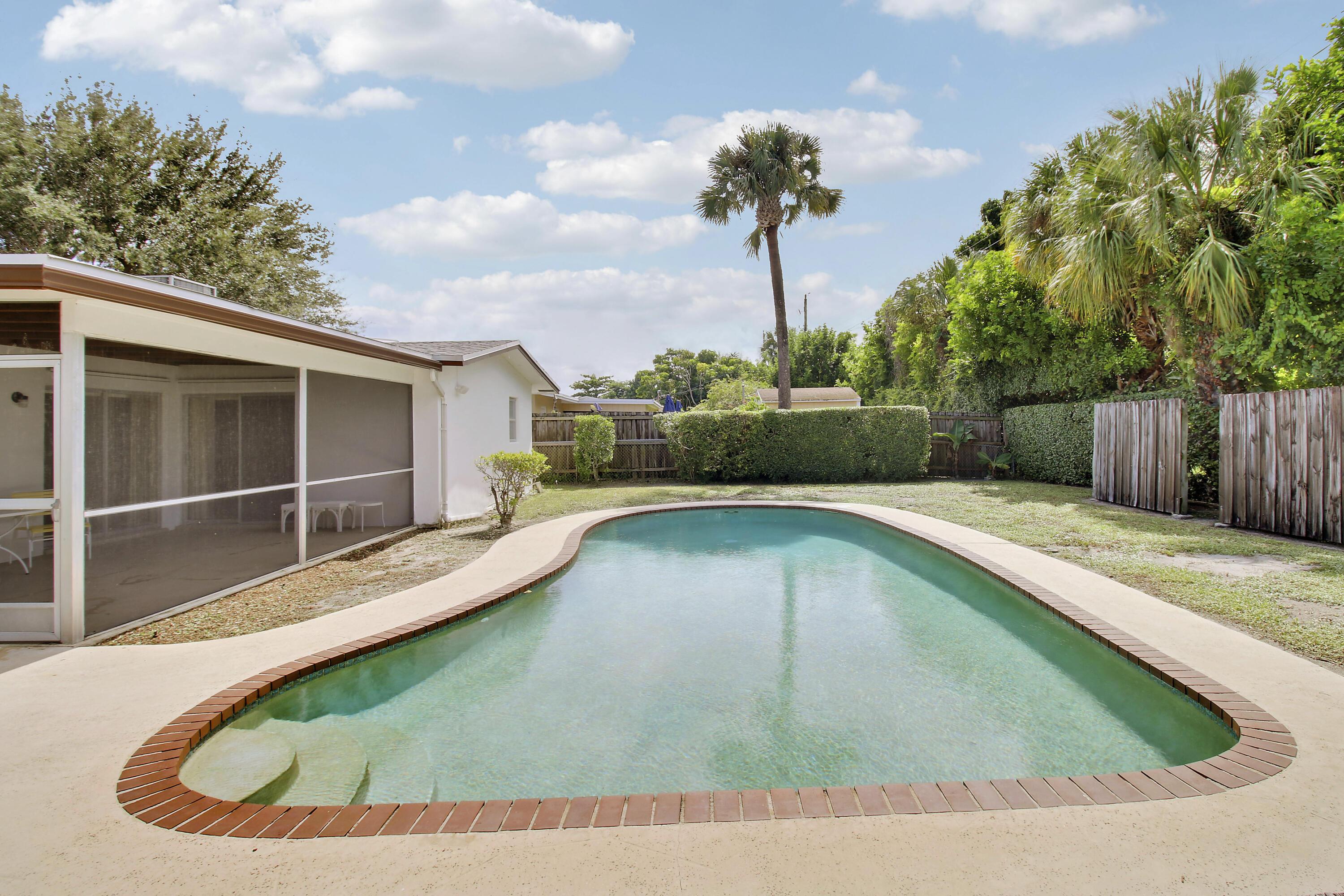 313 BALSAM Street, Palm Beach Gardens, FL 33410, Palm Beach Gardens - Photo 3