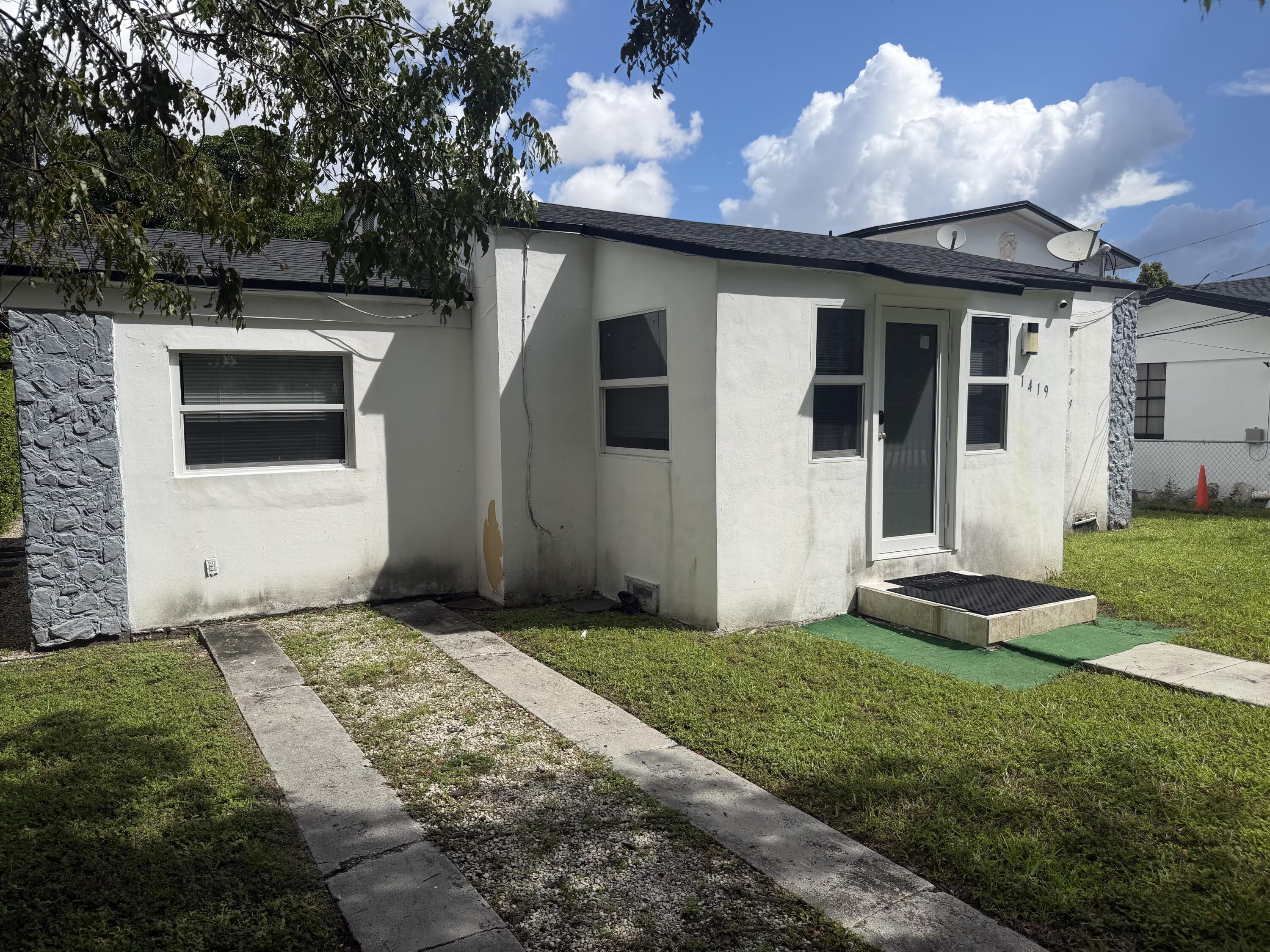 1419 NW 44TH Street 1, Miami, FL 33142, Miami