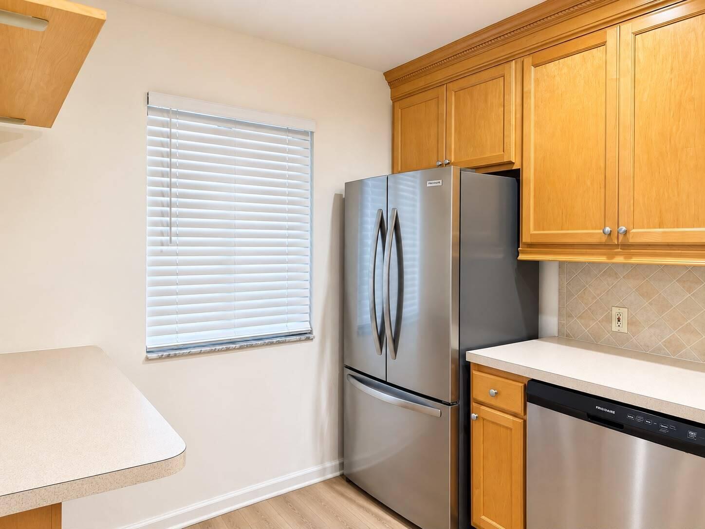 4242 DESTE Court 201, Lake Worth, FL 33467, Lake Worth - Photo 4