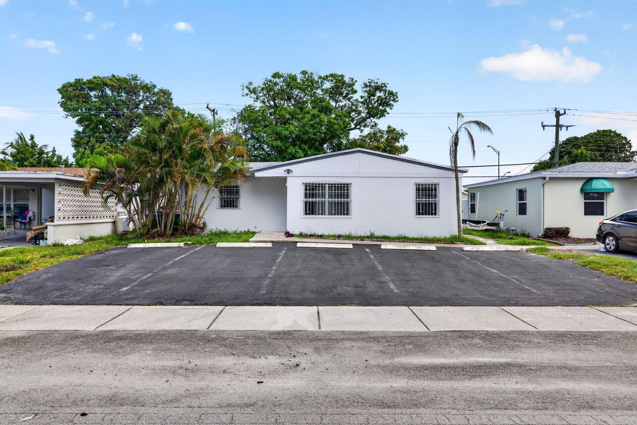 130 NE 51ST Street, Oakland Park, FL 33334, Oakland Park - Photo 4
