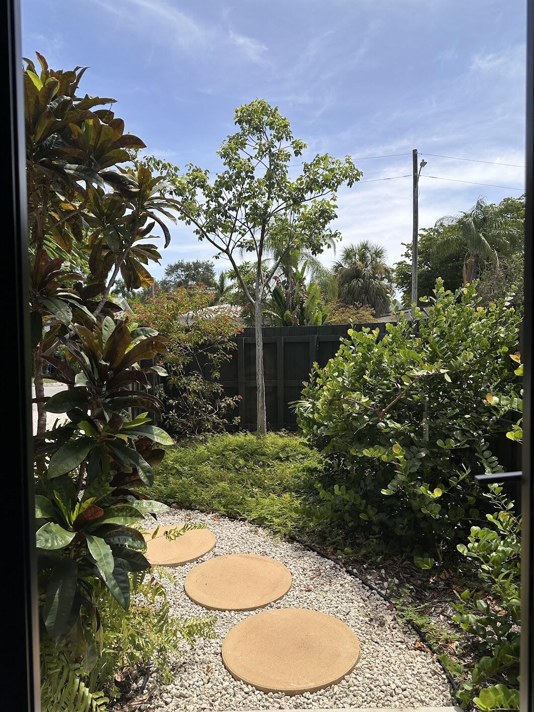 1117 NE 17TH, Fort Lauderdale, FL 33304, Fort Lauderdale - Photo 3