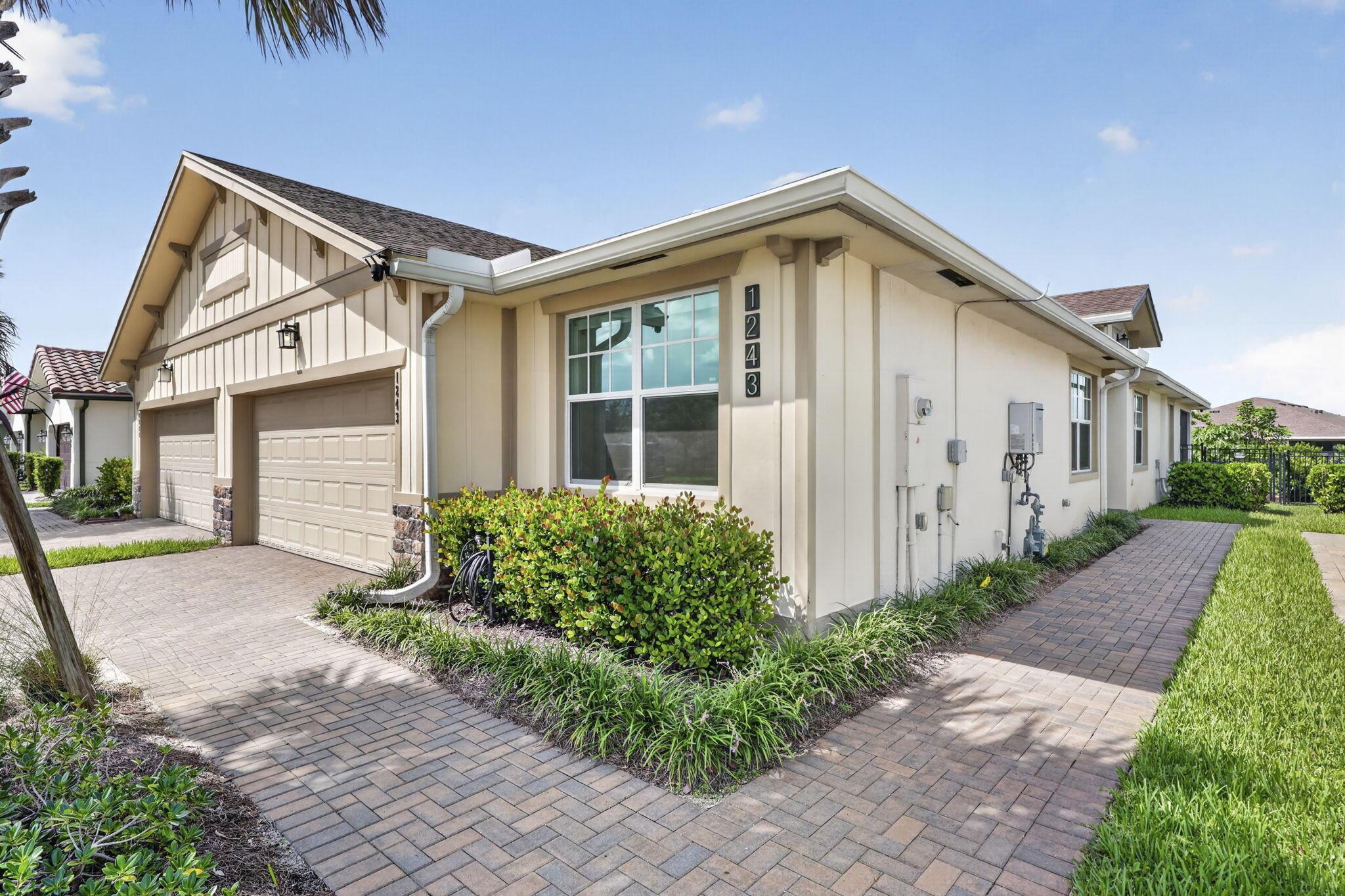 1243 Tangled Orch Trace, Loxahatchee, FL 33470, Loxahatchee - Photo 5