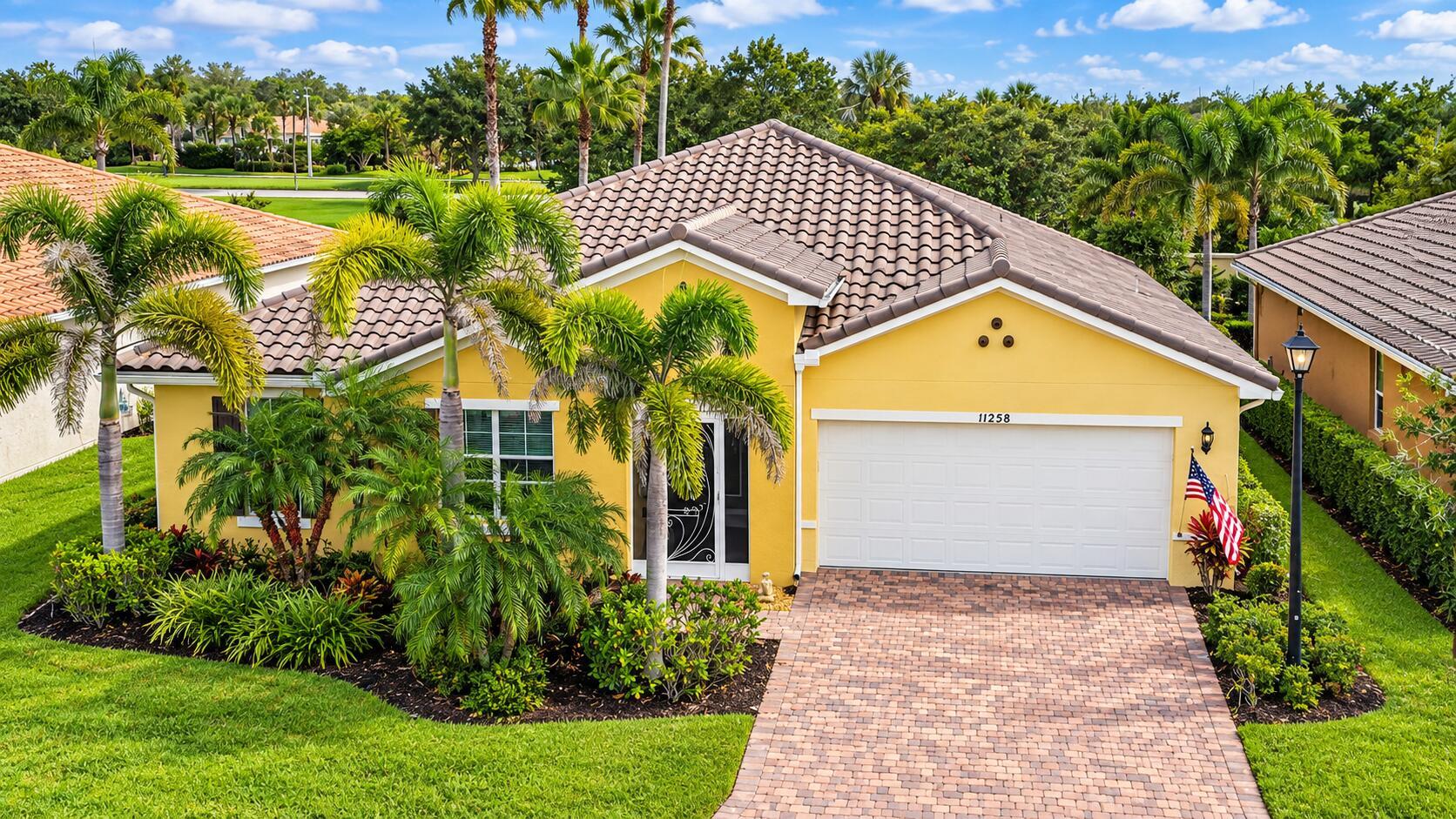 11258 SW Apple Blossom Trail, Port St. Lucie, FL 34987, Port St. Lucie - Photo 2