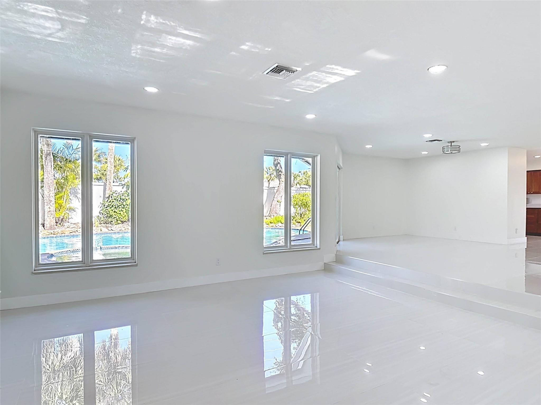 1200 POITRAS Drive, Vero Beach, FL 32963, Vero Beach - Photo 5