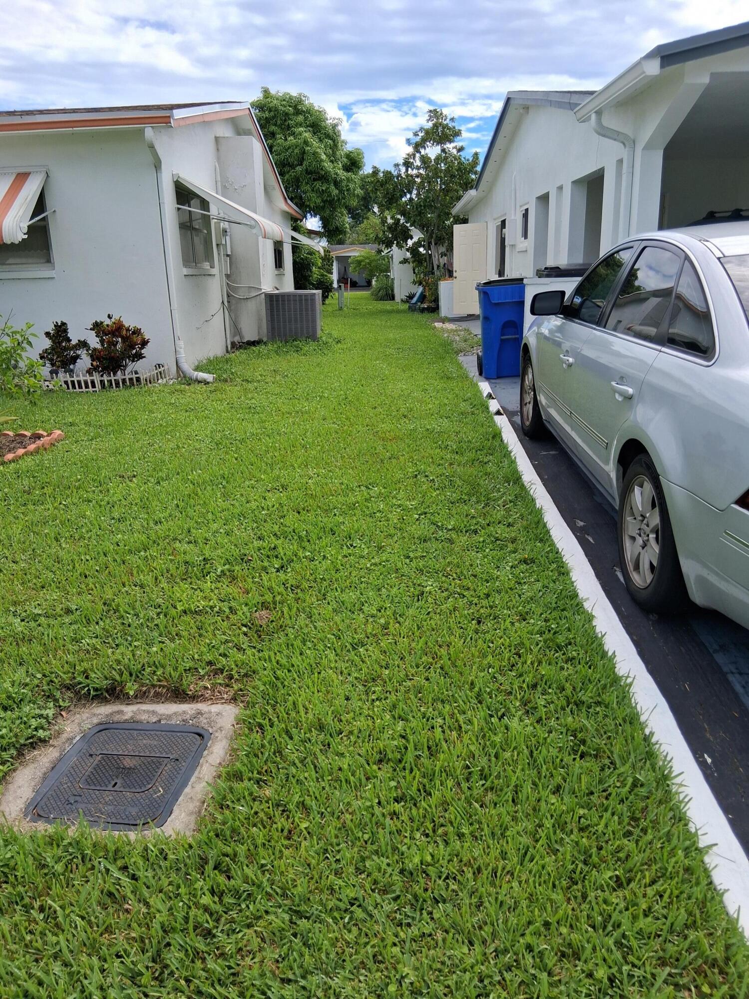 4250 NW 49TH Terrace, Lauderdale Lakes, FL 33319, Lauderdale Lakes - Photo 3