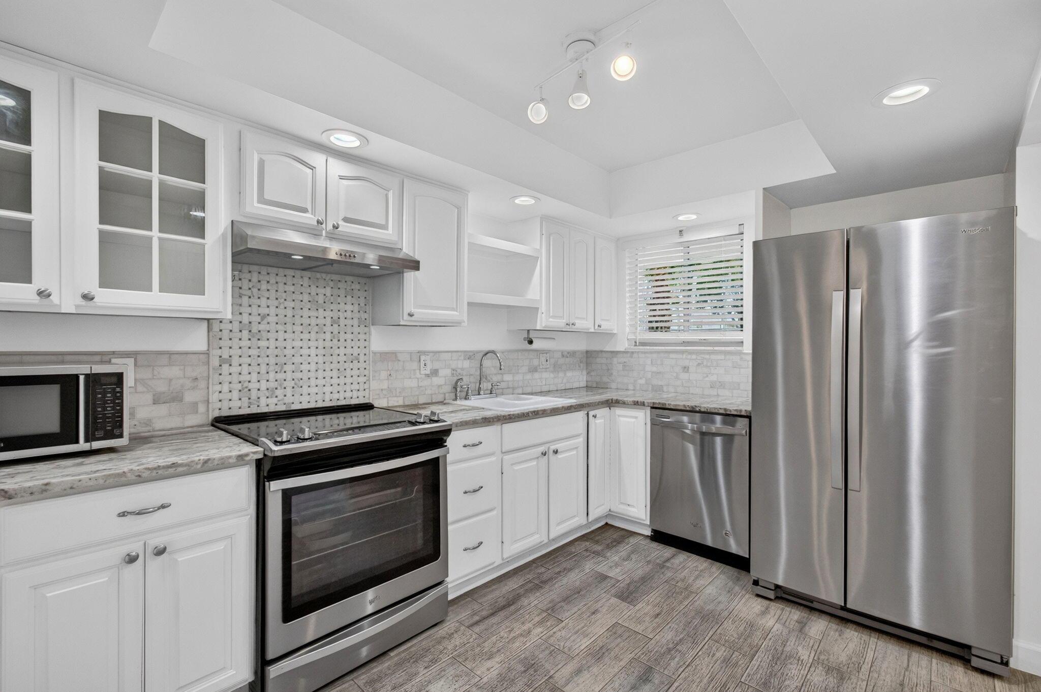 3186 VIA POINCIANA 115, Lake Worth, FL 33467, Lake Worth