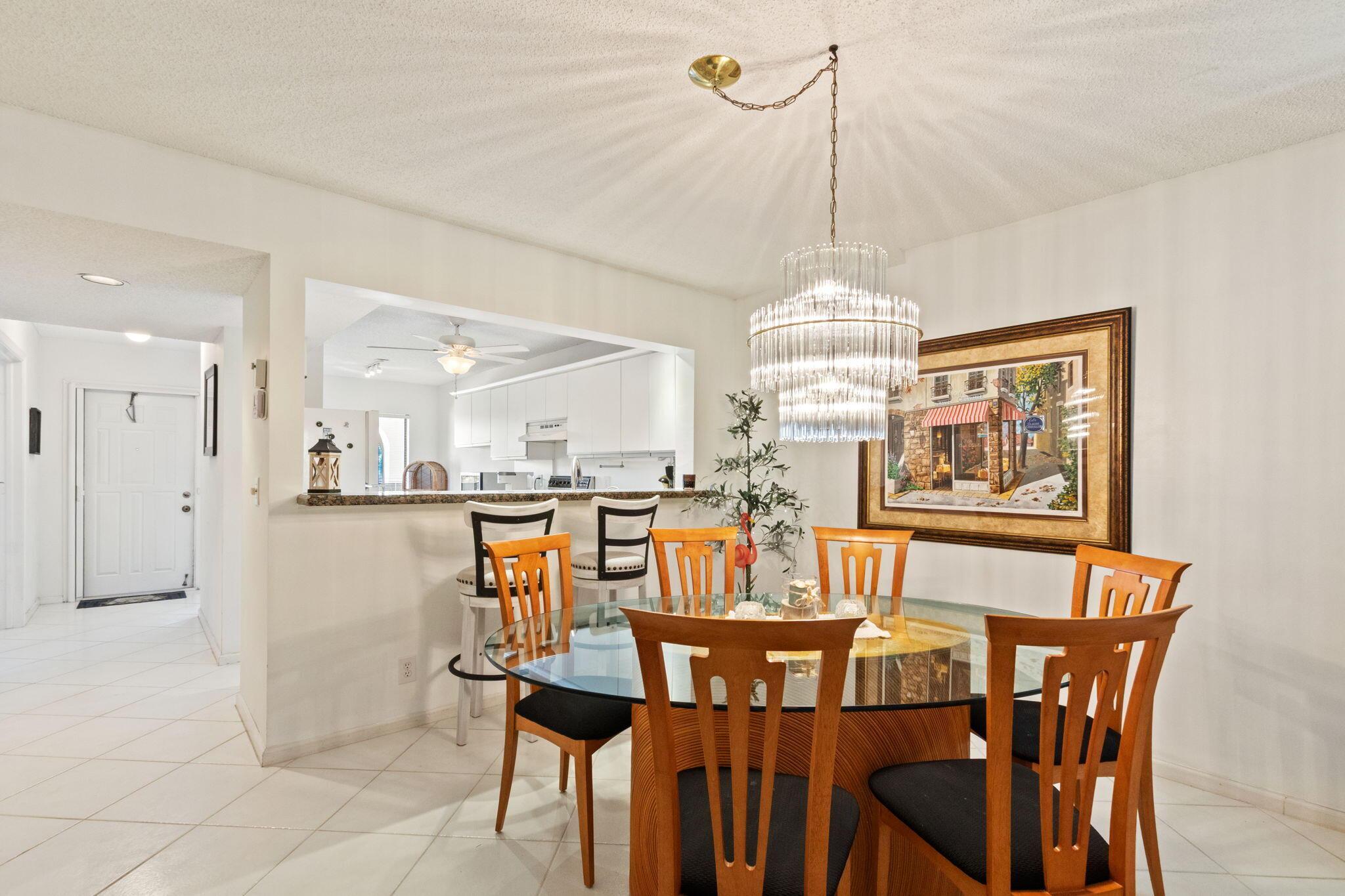 5380 CEDAR LAKE Drive 303, Boynton Beach, FL 33437, Boynton Beach