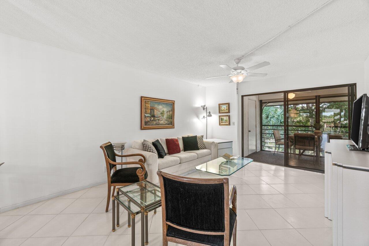5380 CEDAR LAKE Drive 303, Boynton Beach, FL 33437, Boynton Beach - Photo 3