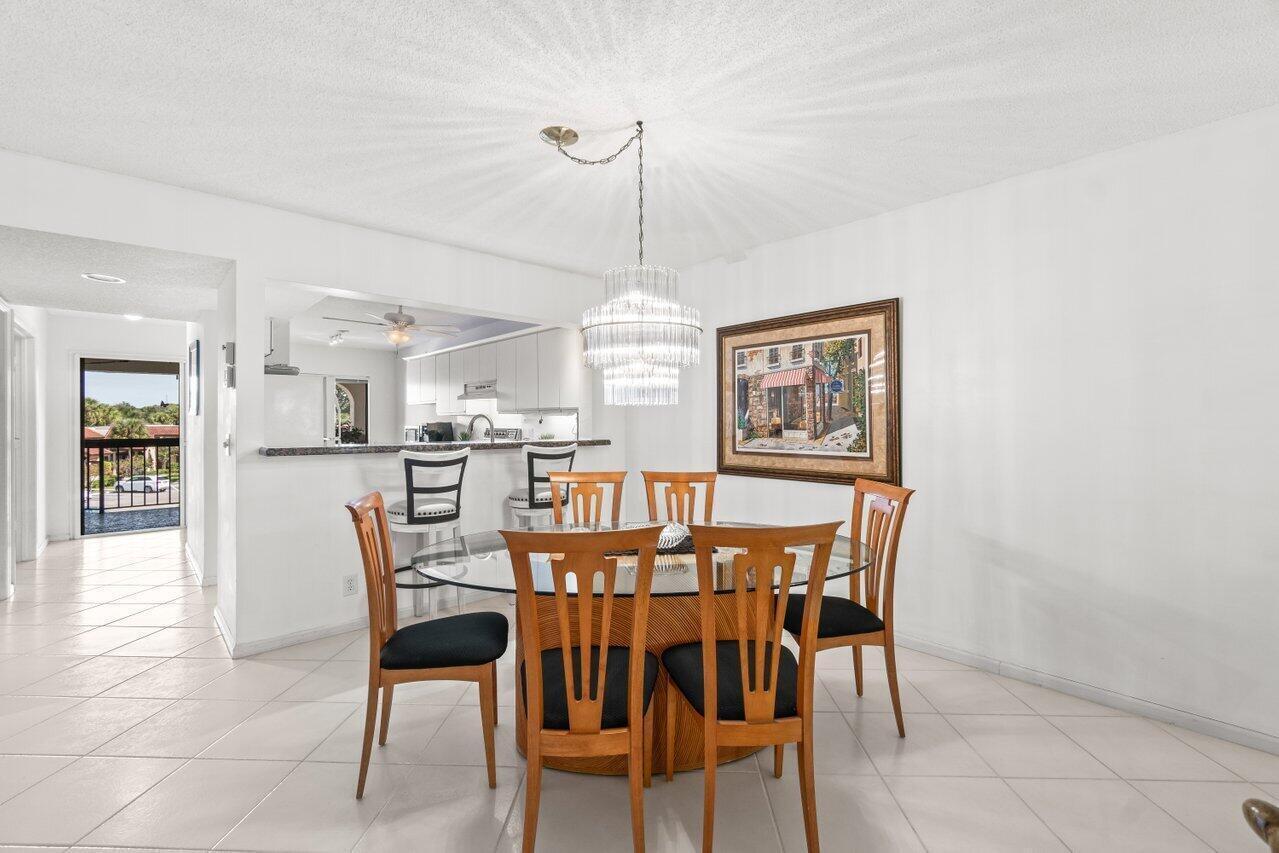 5380 CEDAR LAKE Drive 303, Boynton Beach, FL 33437, Boynton Beach - Photo 4