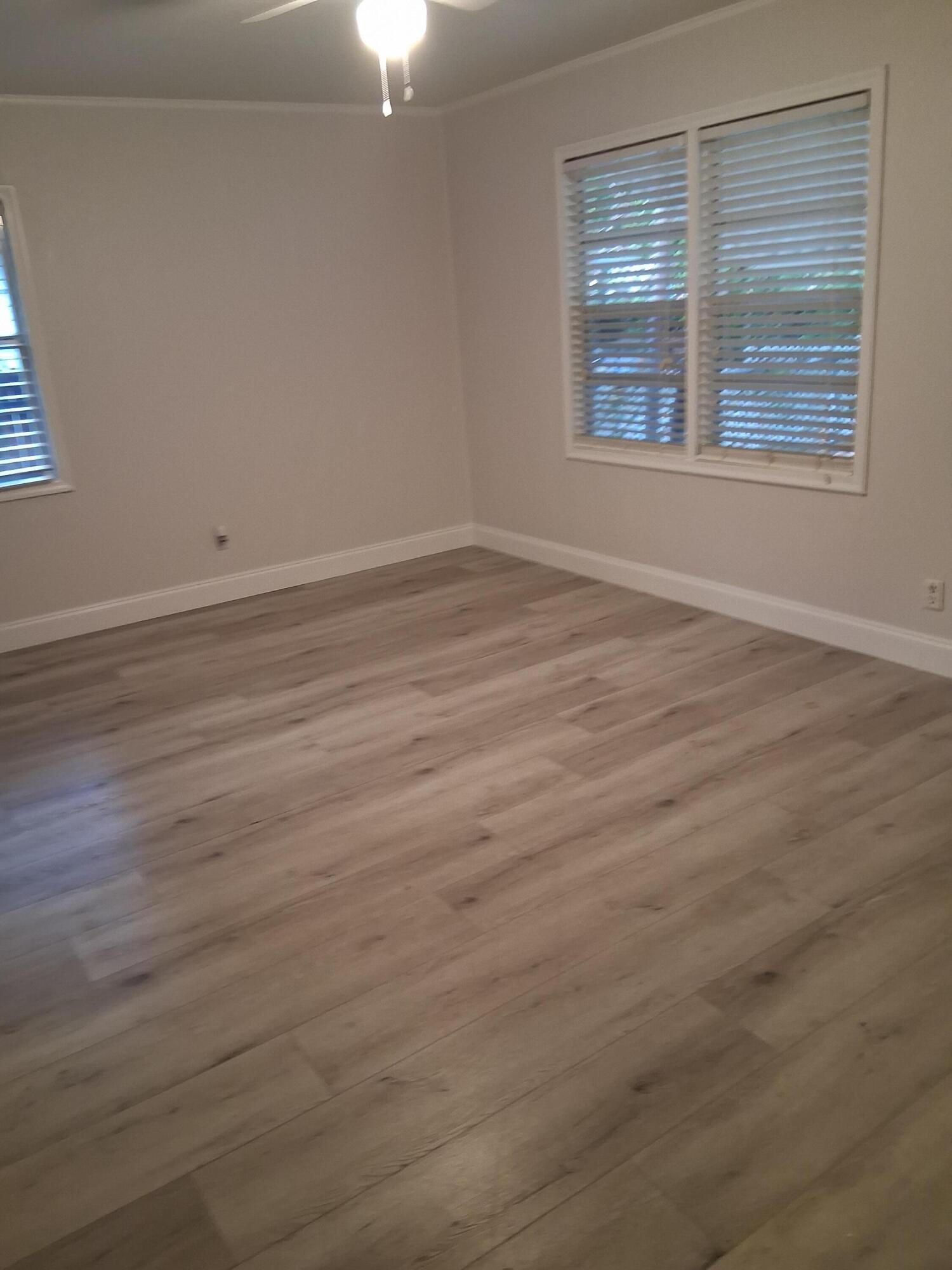 5815 Garden Avenue, West Palm Beach, FL 33405, West Palm Beach - Photo 3