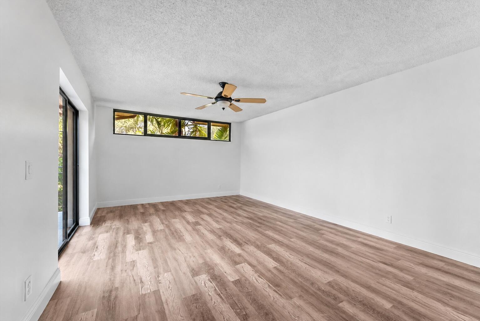 3750 Victoria Drive, West Palm Beach, FL 33406, West Palm Beach - Photo 2