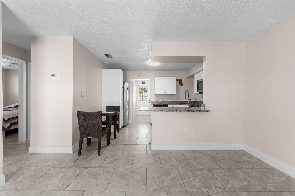 722 Granada Street A, Fort Pierce, FL 34949, Fort Pierce - Photo 5