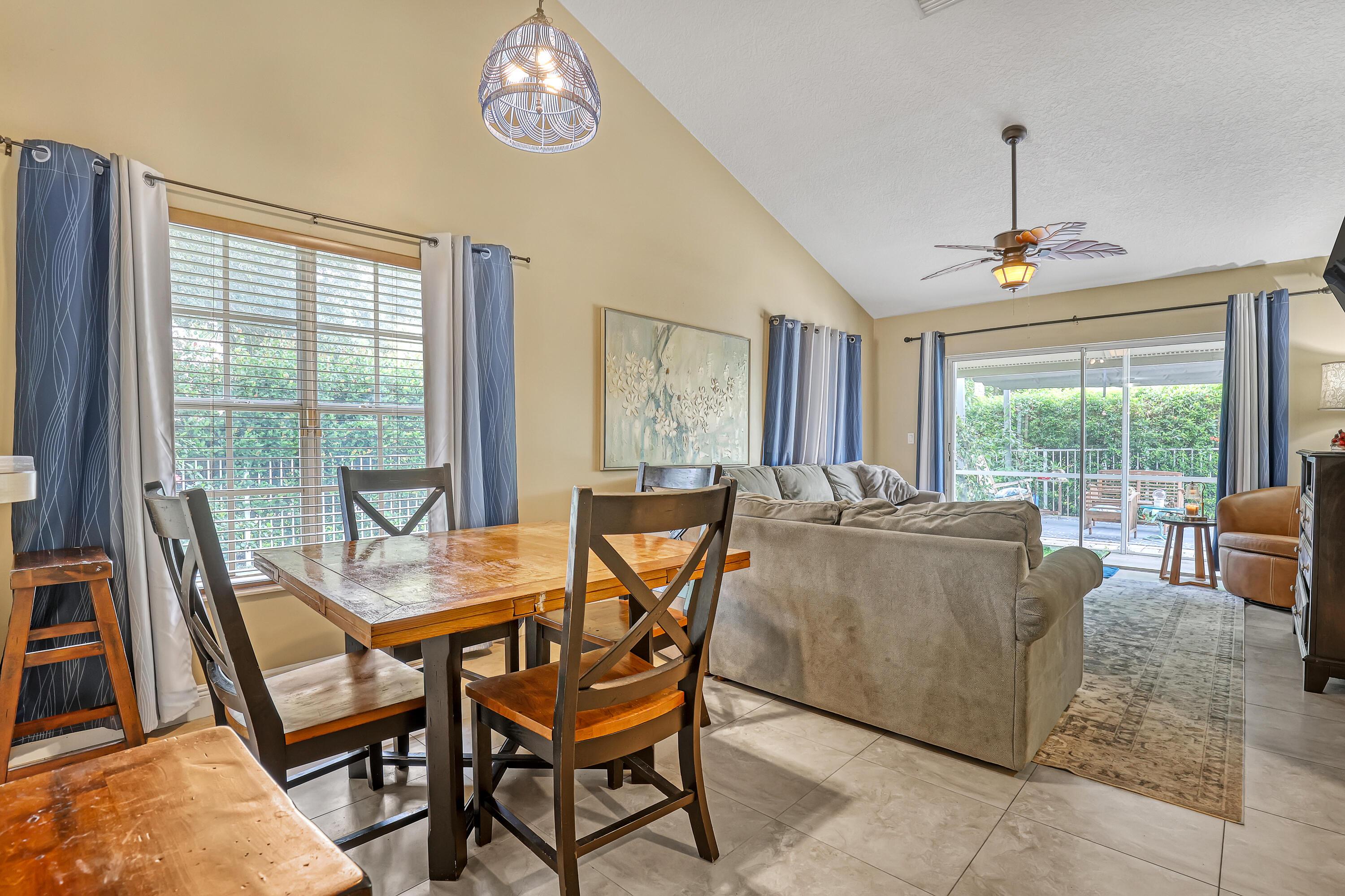949 Honeytree Lane A, Wellington, FL 33414, Wellington - Photo 4