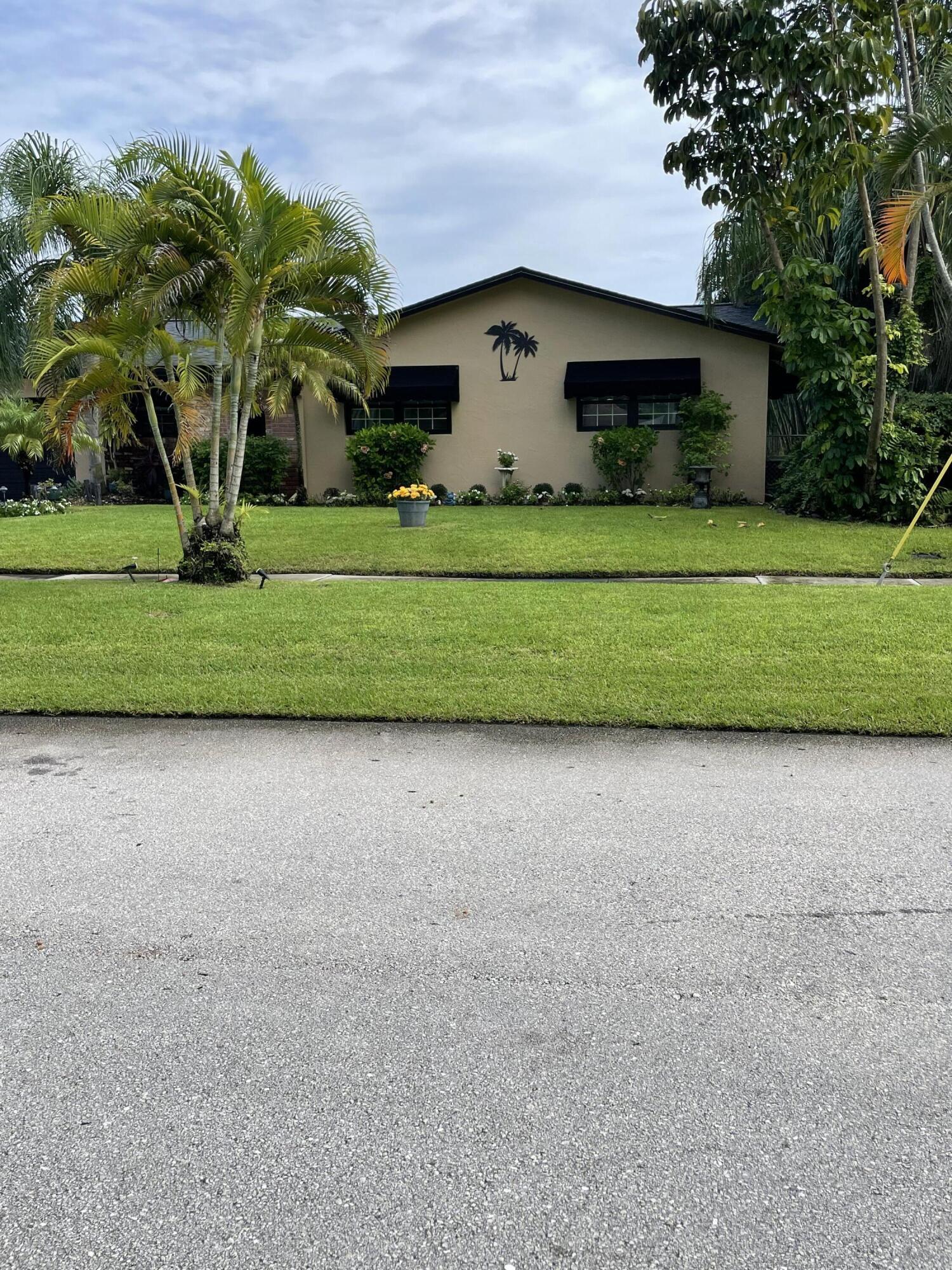 79 OREGON Lane, Boca Raton, FL 33487, Boca Raton - Photo 2