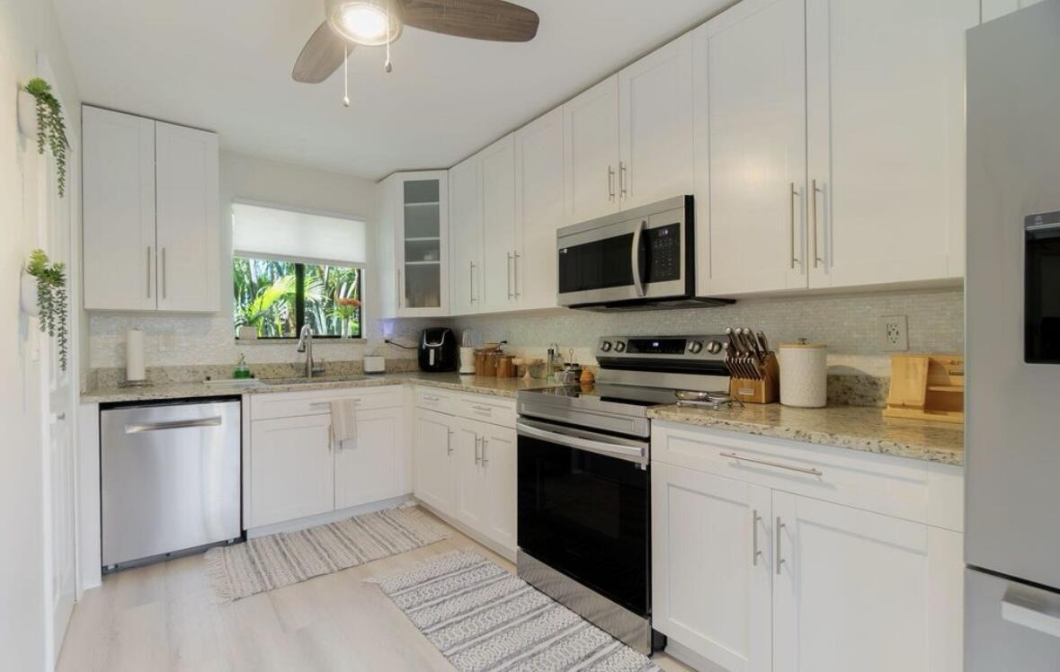 11892 STURBRIDGE Lane, Wellington, FL 33414, Wellington