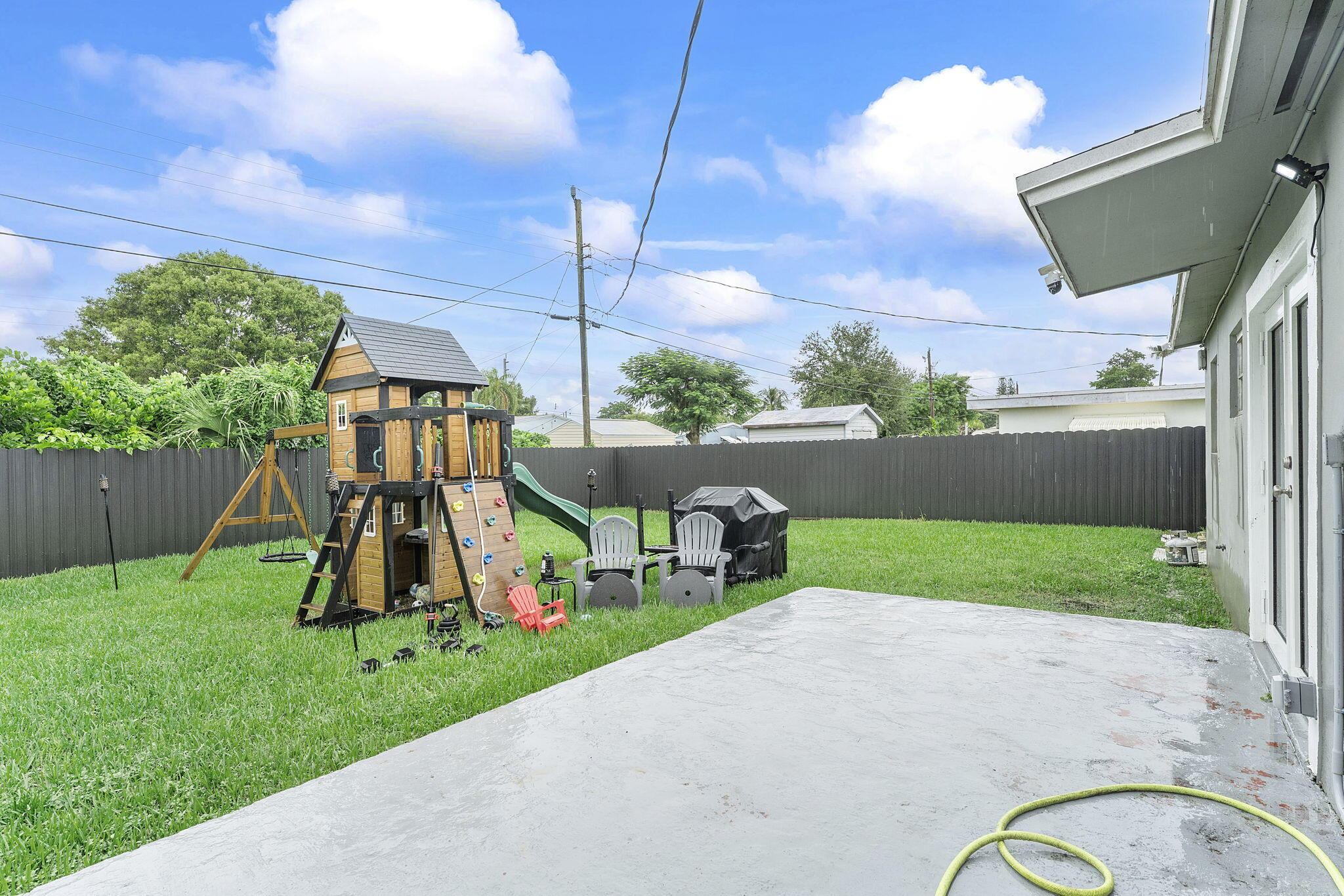 6337 NW 24TH Court, Margate, FL 33063, Margate - Photo 3
