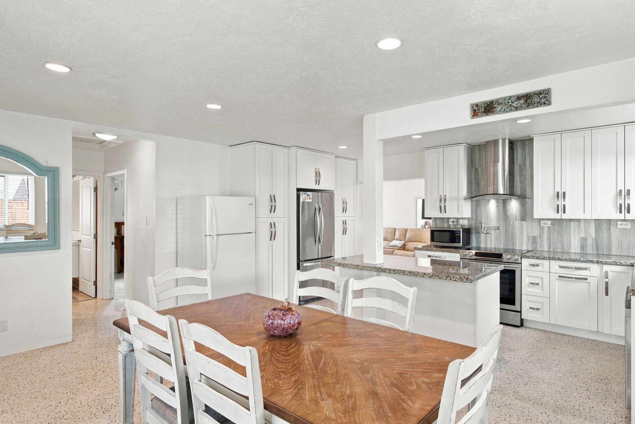245 SW 5TH Street, Dania Beach, FL 33004, Dania Beach - Photo 4