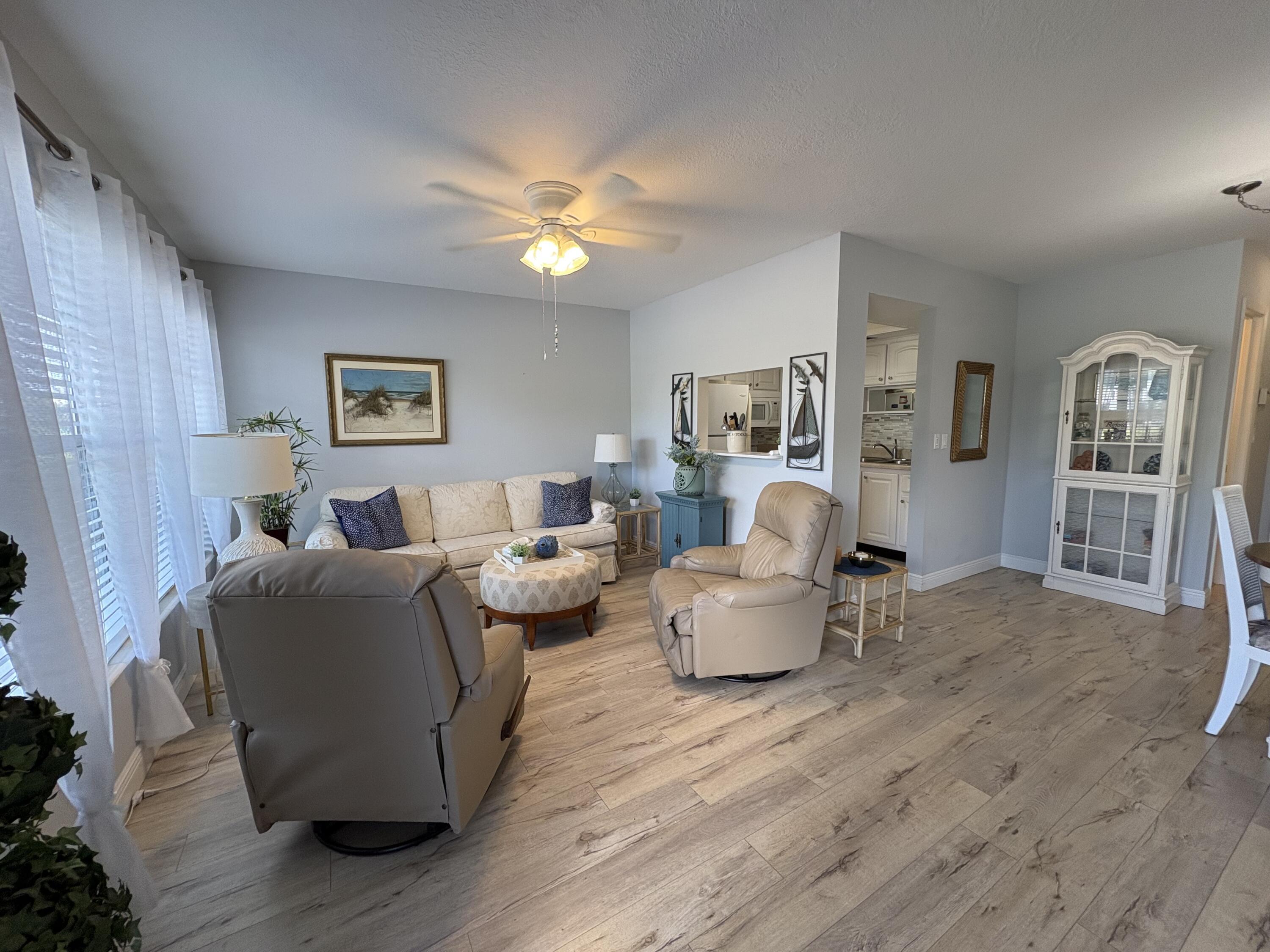 2929 SE OCEAN Boulevard 146-2, Stuart, FL 34996, Stuart - Photo 2