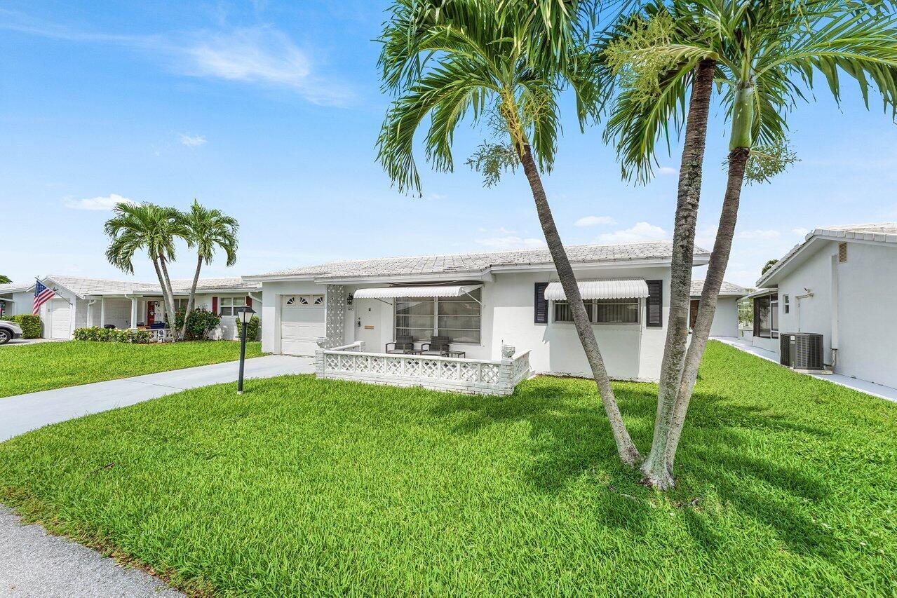 1005 Siesta Avenue, Boynton Beach, FL 33426, Boynton Beach - Photo 2